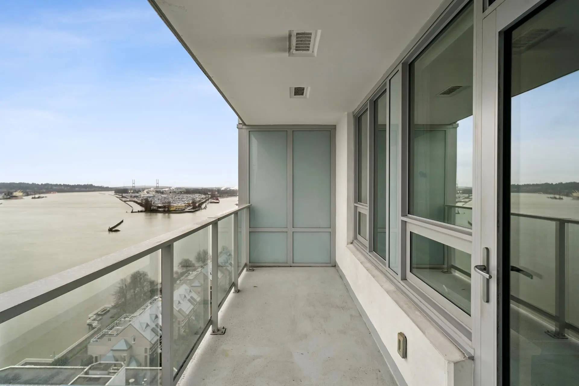 Property at #2103 908 QUAYSIDE DRIVE, New Westminster, BC