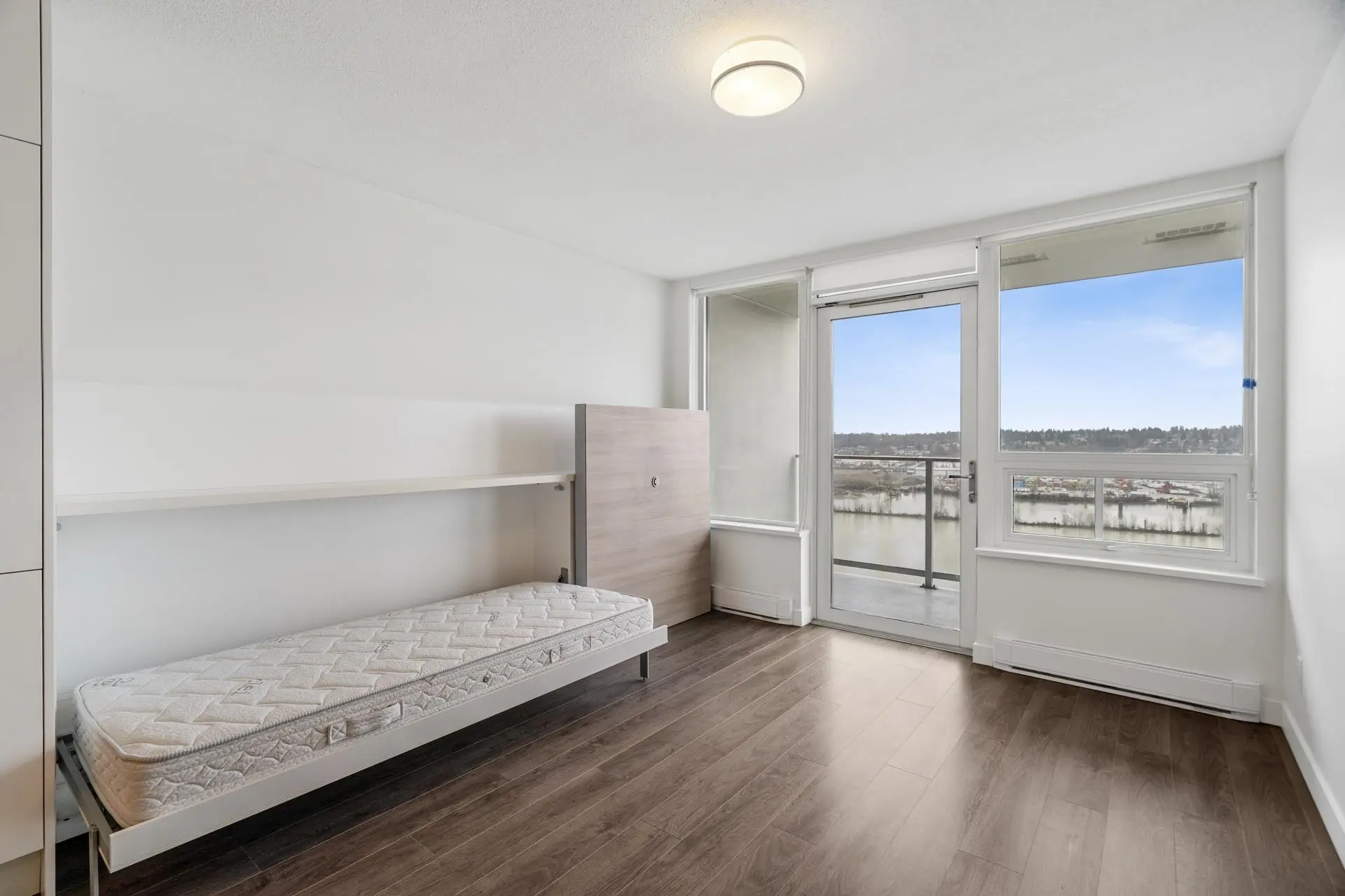 Property at #2103 908 QUAYSIDE DRIVE, New Westminster, BC