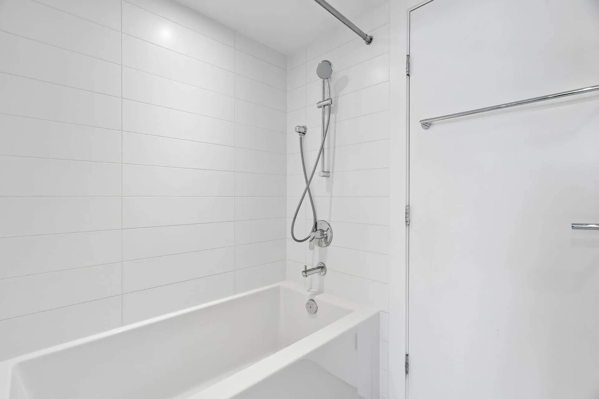 Property at #2103 908 QUAYSIDE DRIVE, New Westminster, BC