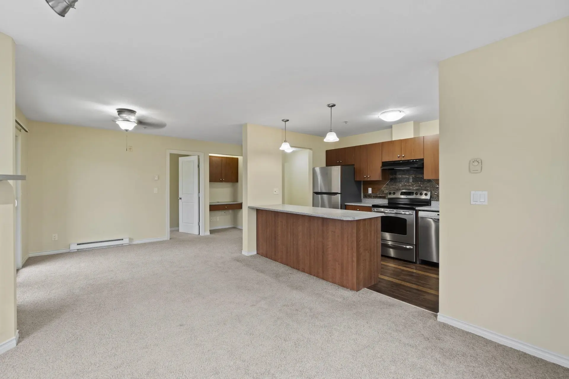 Property at #202 32063 MT WADDINGTON AVENUE, Abbotsford, BC