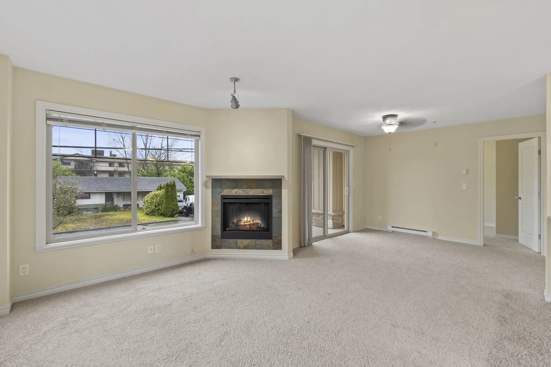 Property at #202 32063 MT WADDINGTON AVENUE, Abbotsford, BC