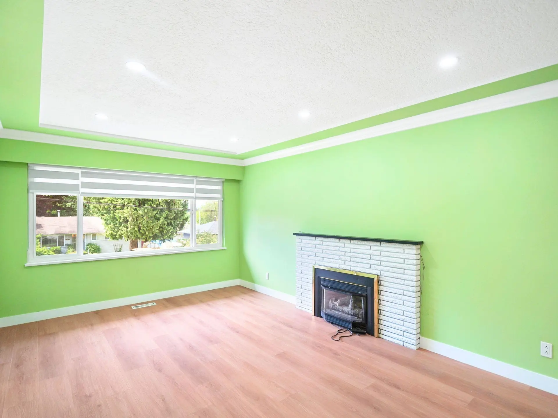 Property at 14935 KEW DRIVE, Surrey, BC