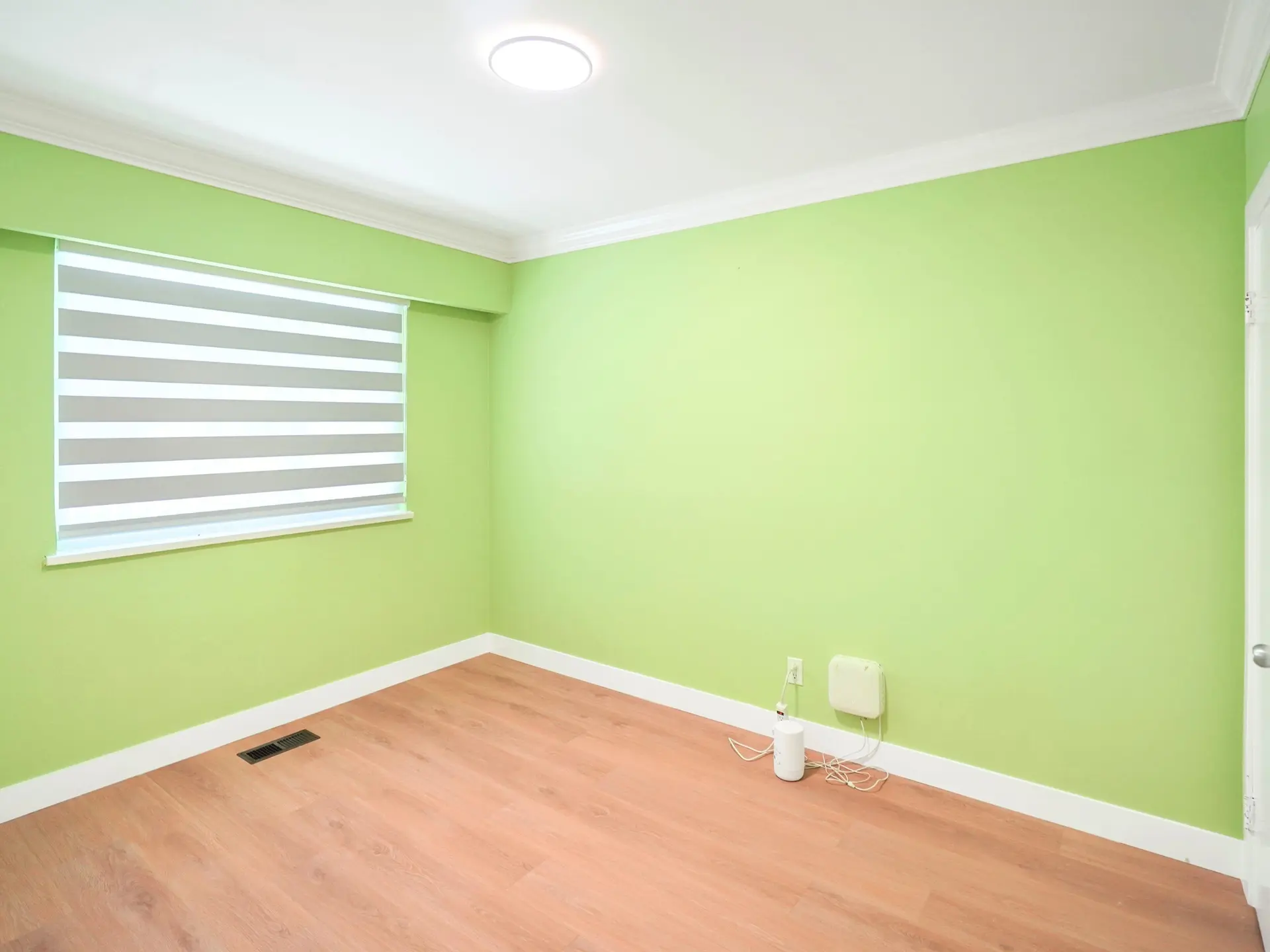 Property at 14935 KEW DRIVE, Surrey, BC