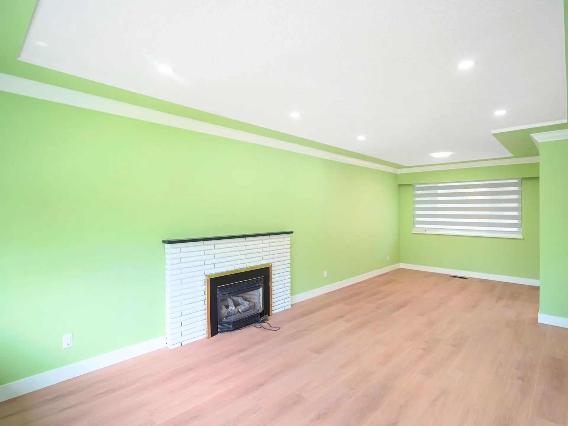 Property at 14935 KEW DRIVE, Surrey, BC