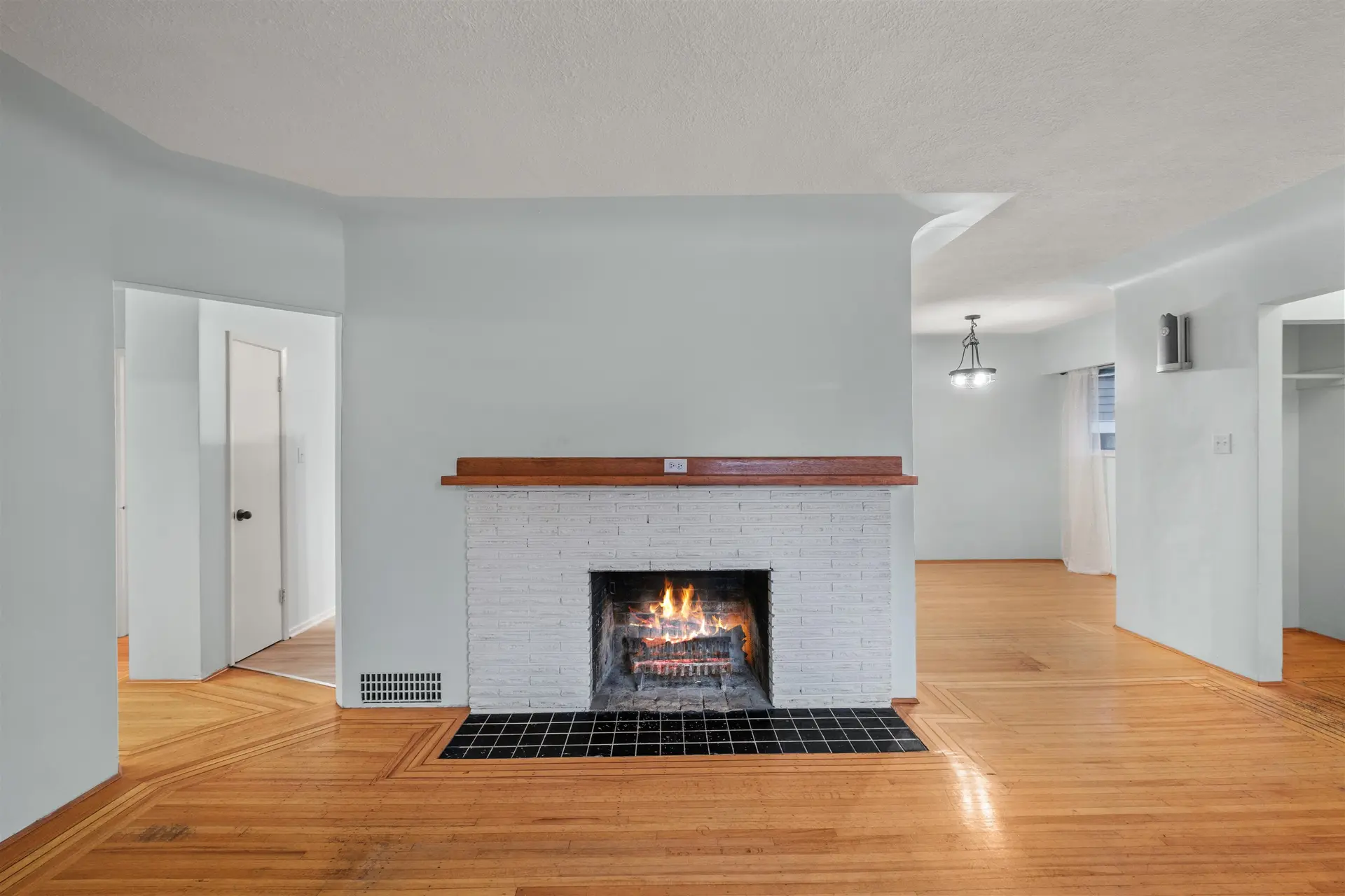 Property at 2525 WESTERN AVENUE, North Vancouver, BC