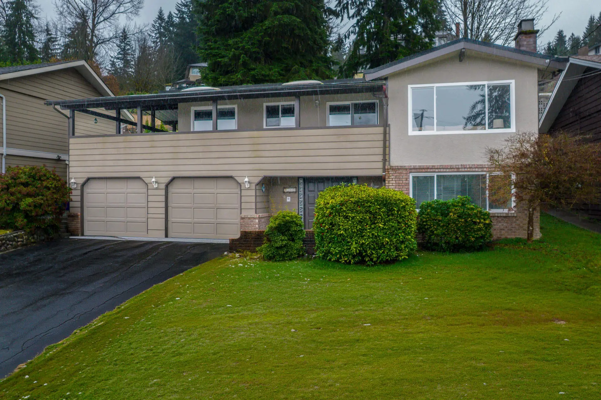 Property at 3361 Viewmount Place, Port Moody, BC