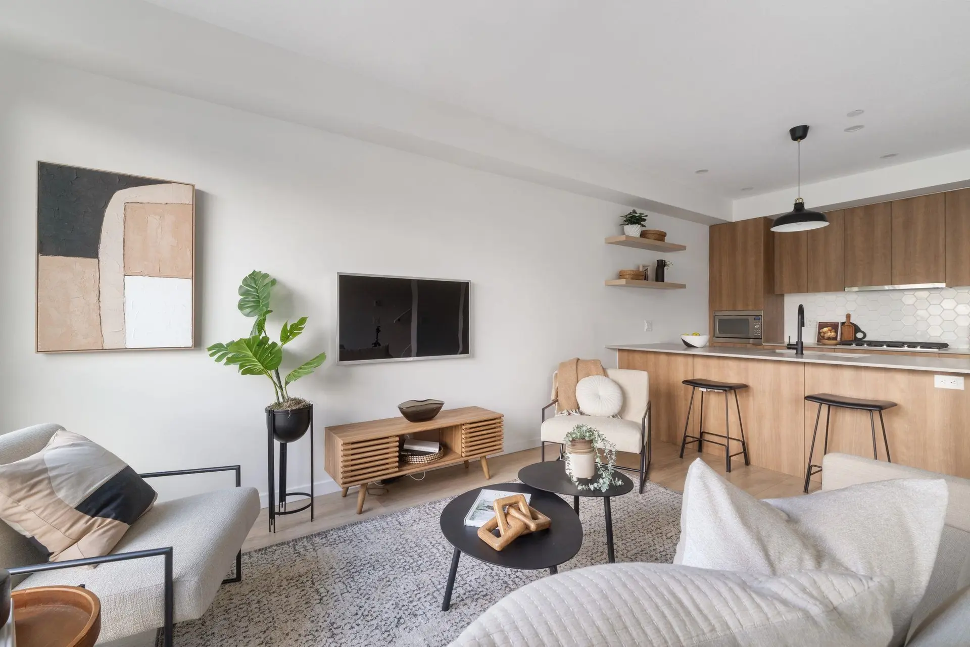 #2 533 E 3rd Street - Image 2