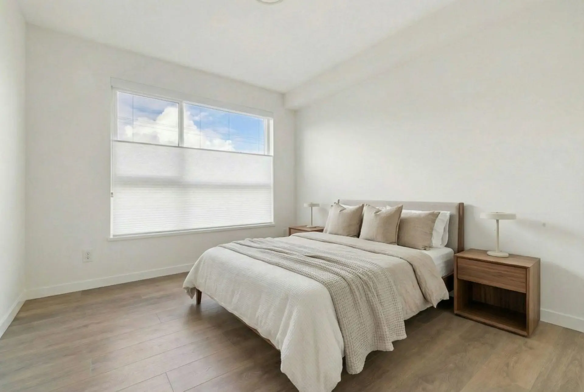 #2 533 E 3rd Street - Image 10