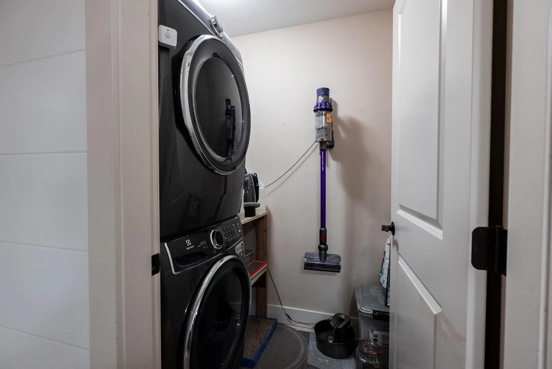 Property at #203 19530 65 AVENUE, Surrey, BC