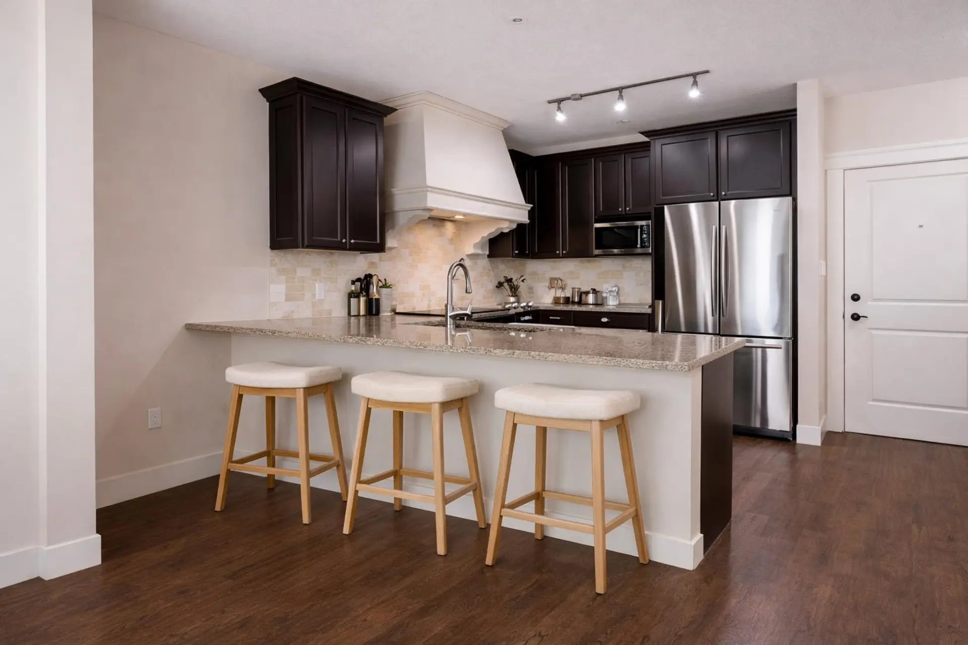 Property at #203 19530 65 AVENUE, Surrey, BC