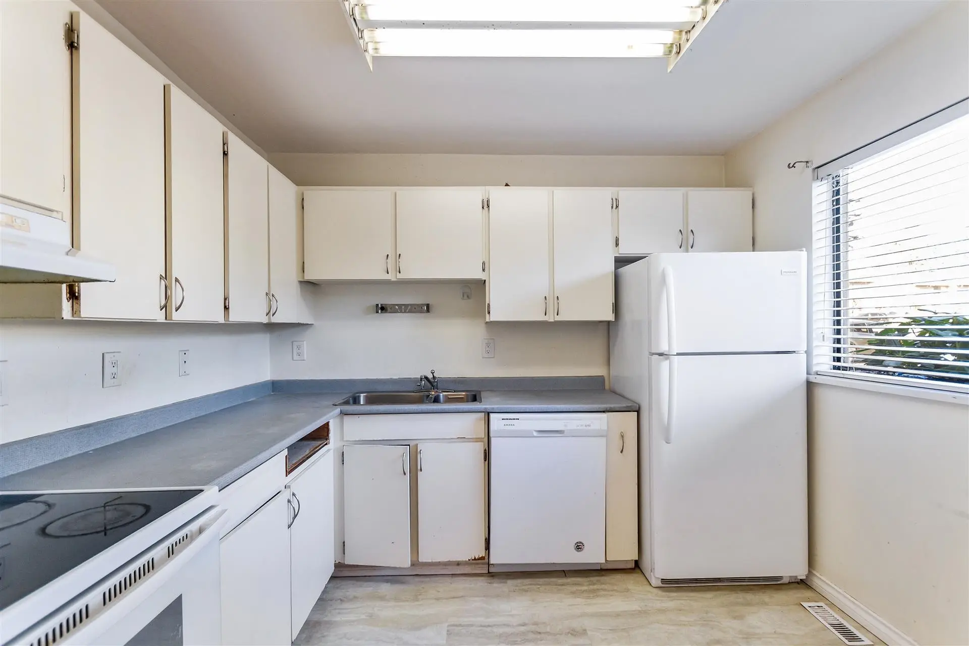 #80 2905 Norman Avenue - Image 2