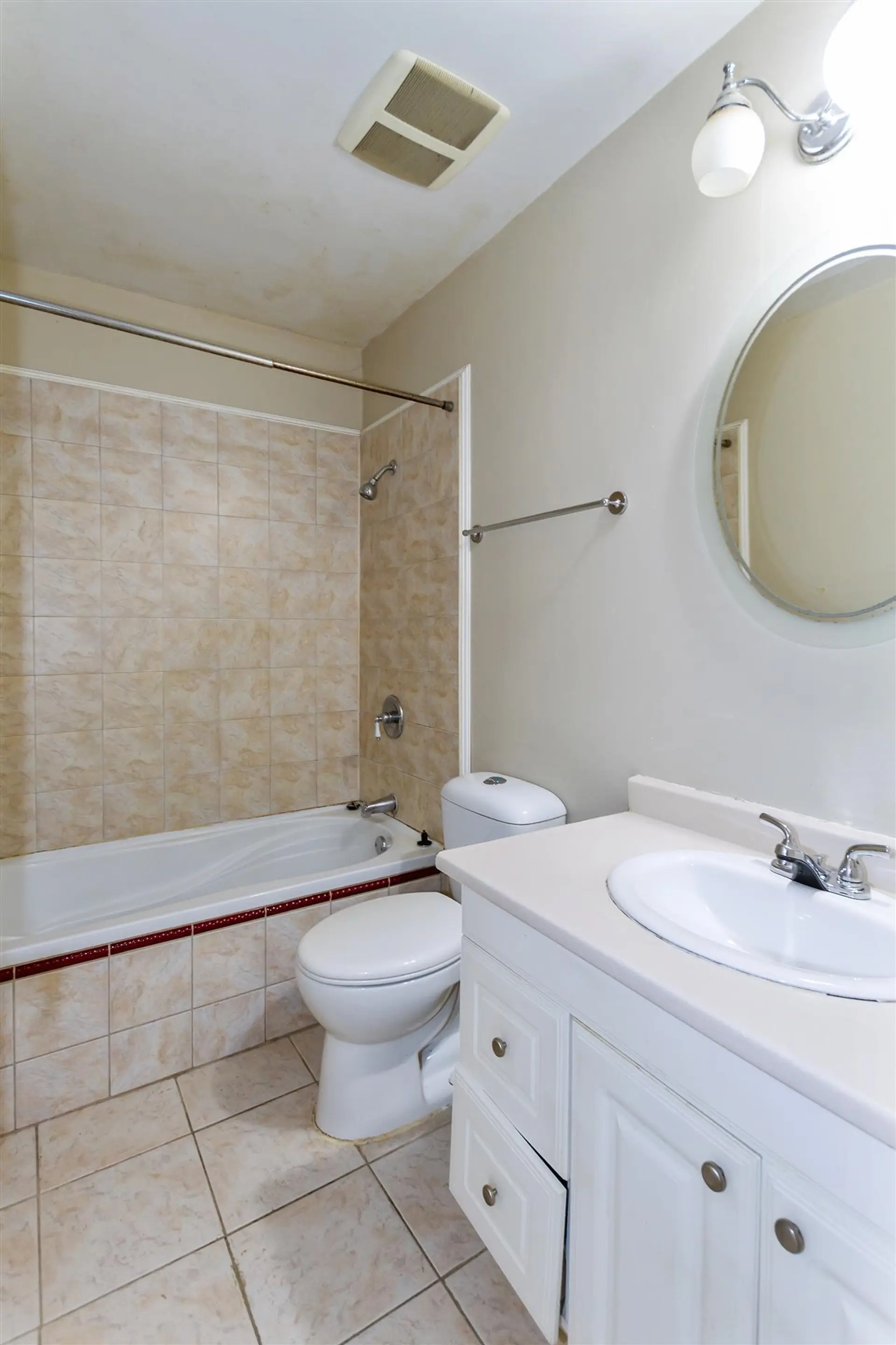 #80 2905 Norman Avenue - Image 14