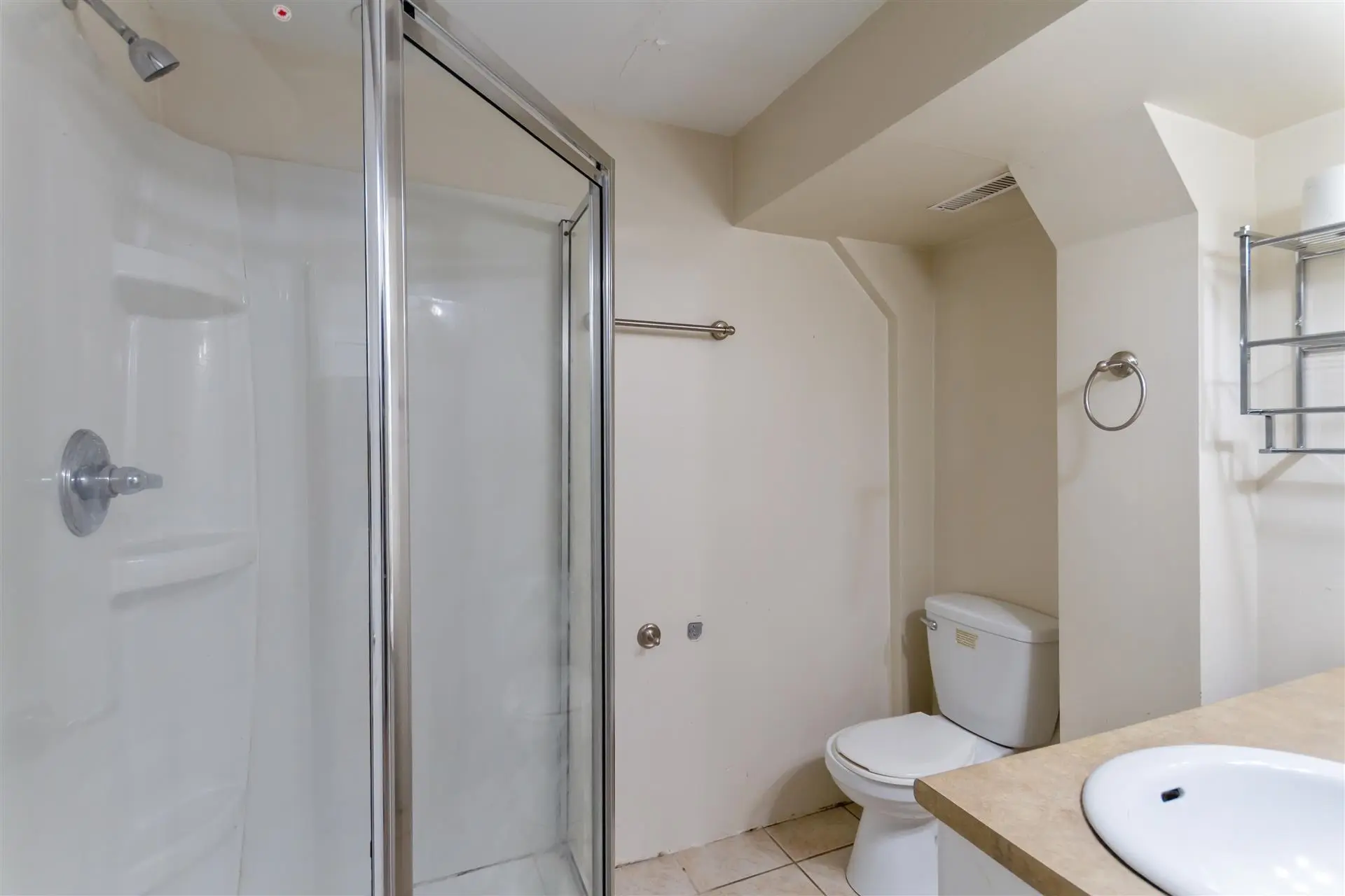 #80 2905 Norman Avenue - Image 18