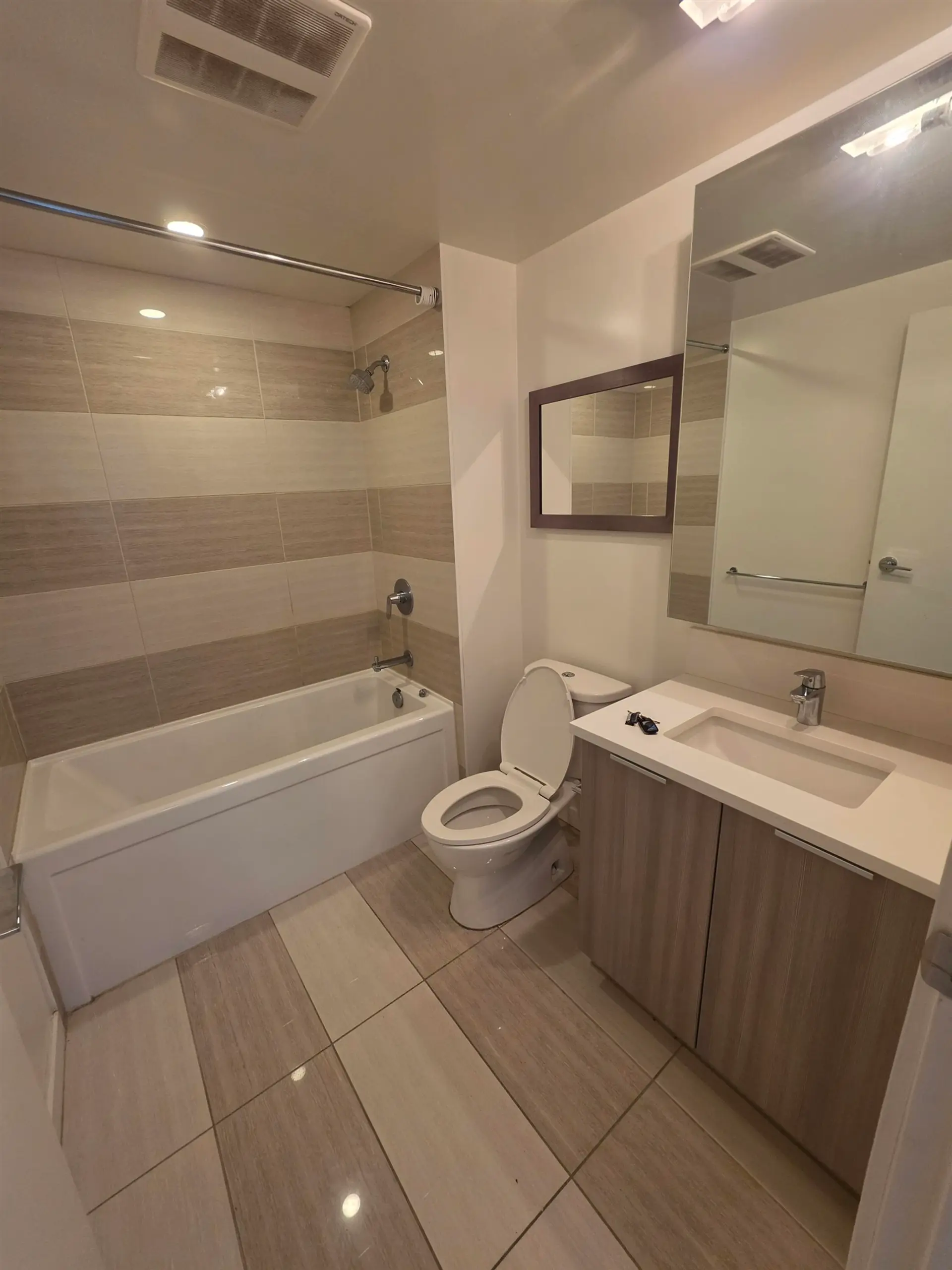 Property at #3008 13308 CENTRAL AVENUE, Surrey, BC