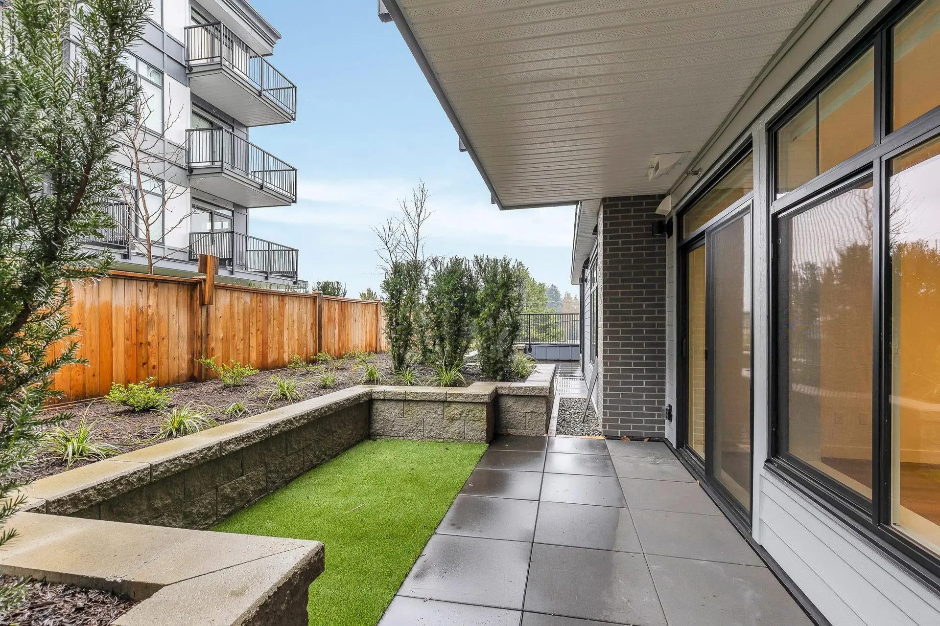 Property at #204 33820 SOUTH FRASER WAY, Abbotsford, BC