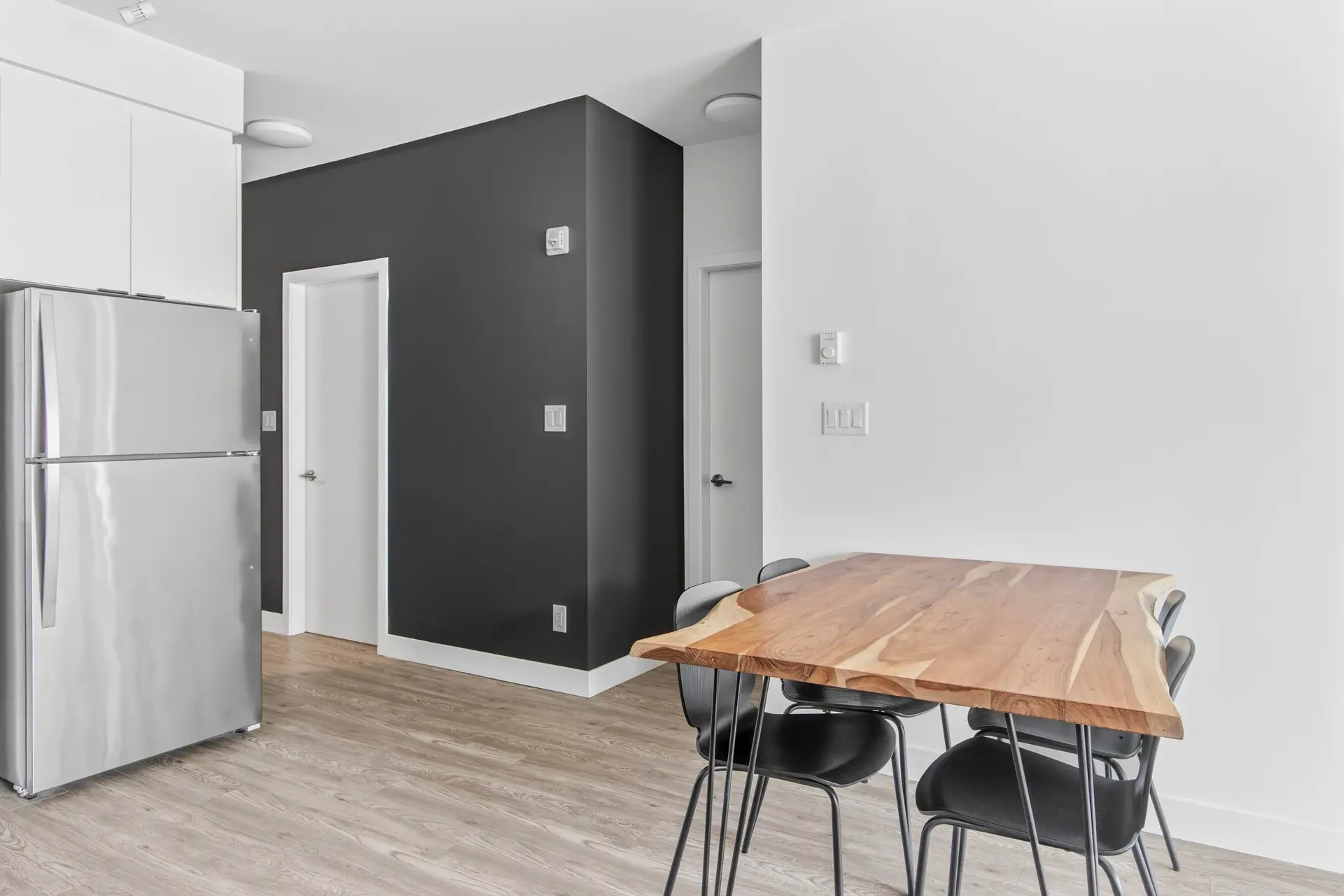 Property at #417 37881 CLEVELAND AVENUE, Squamish, BC