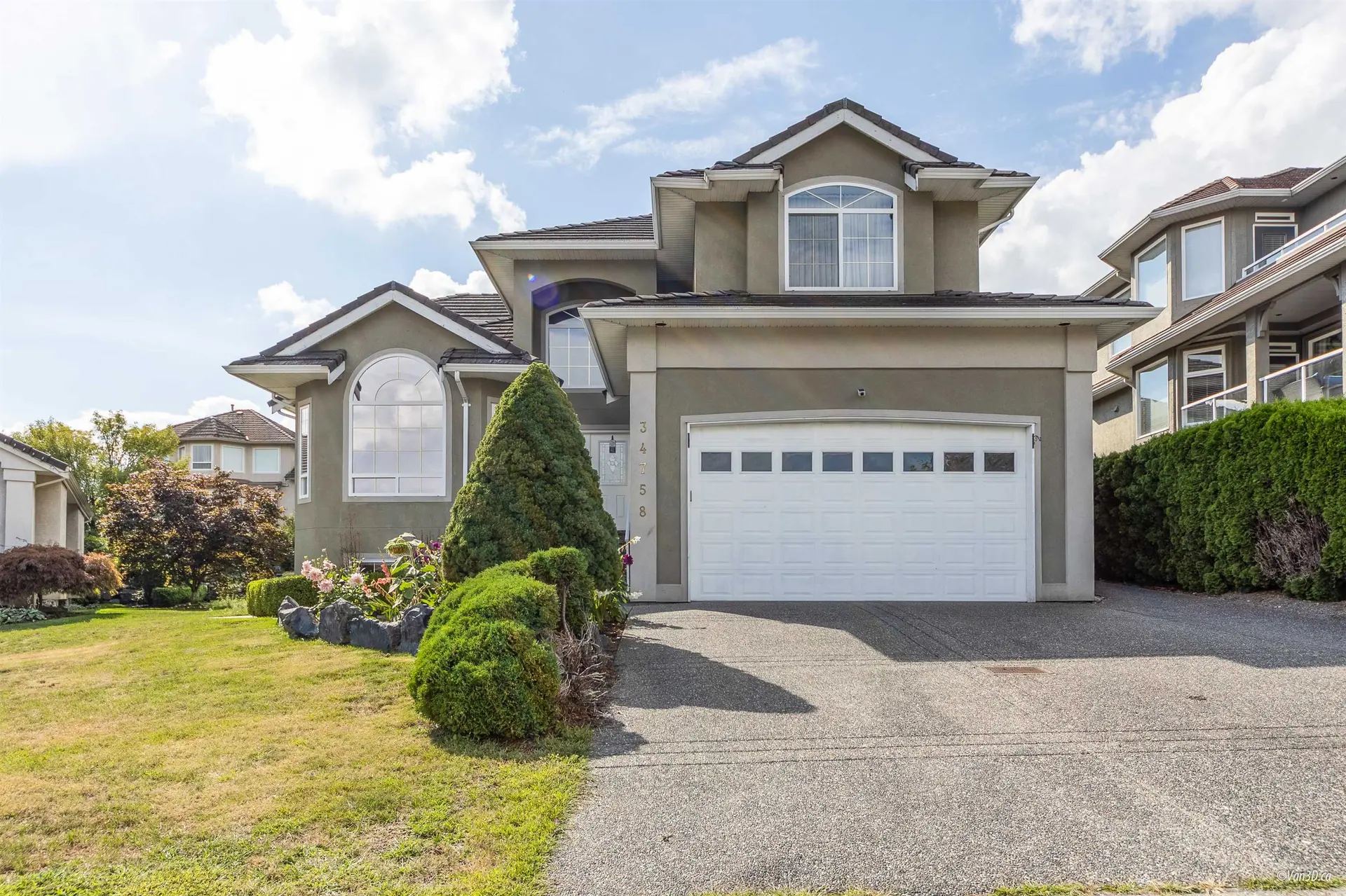 Property at 34758 Pakenham Place, Mission, BC