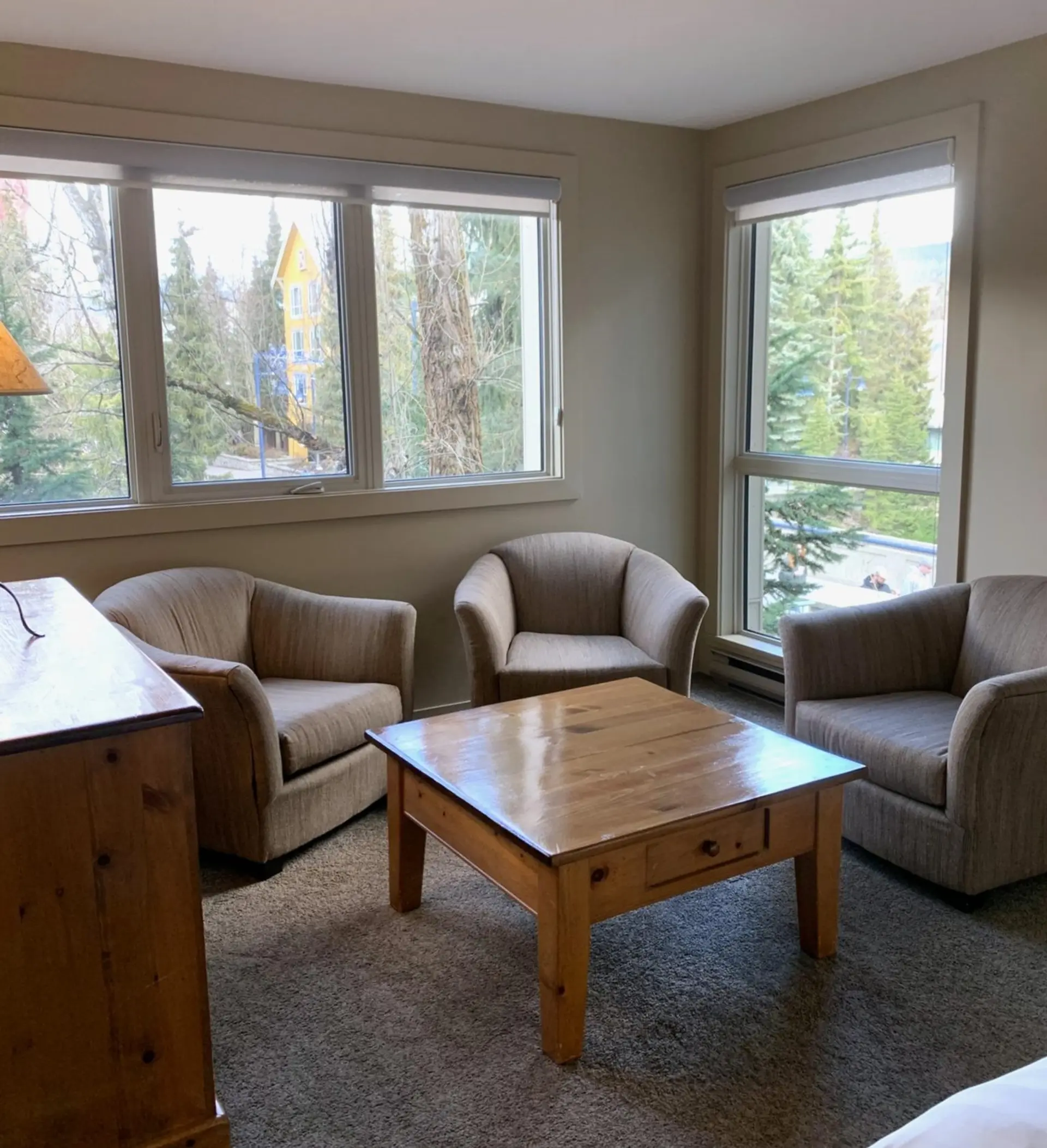 #202/302 4321 Village Gate Boulevard - Image 3