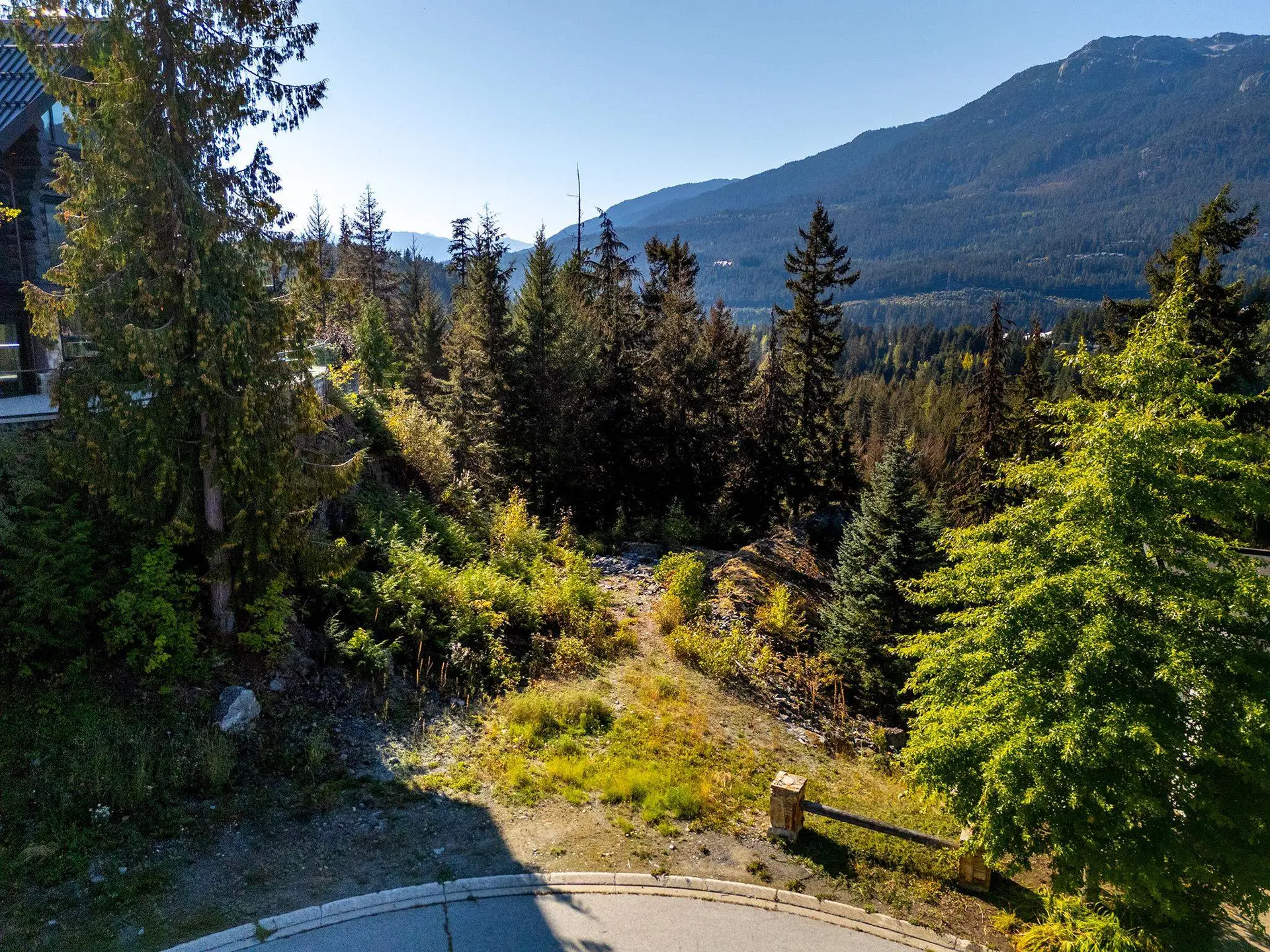 Property at 3853 SUNRIDGE COURT, Whistler, BC