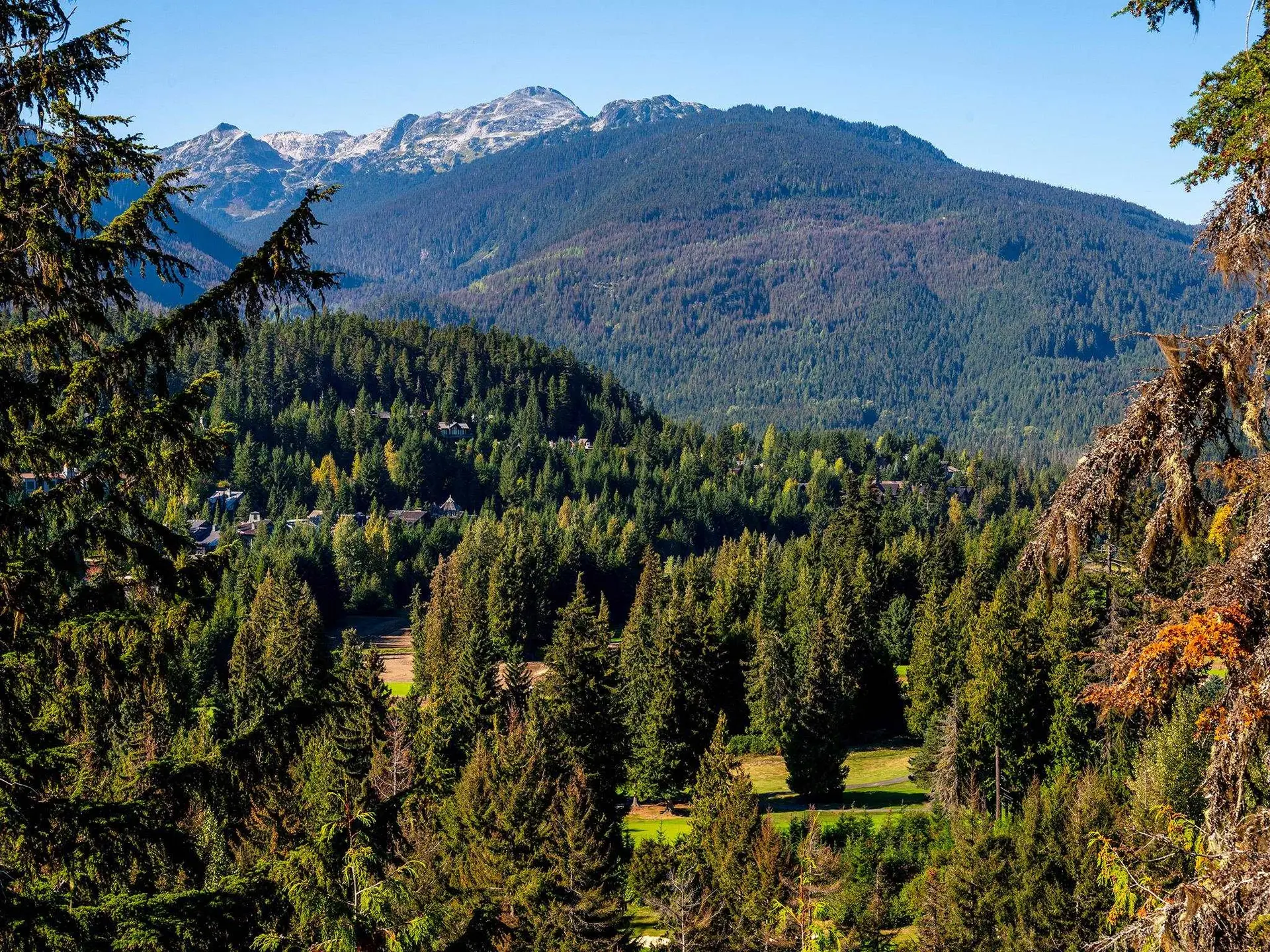 Property at 3853 SUNRIDGE COURT, Whistler, BC