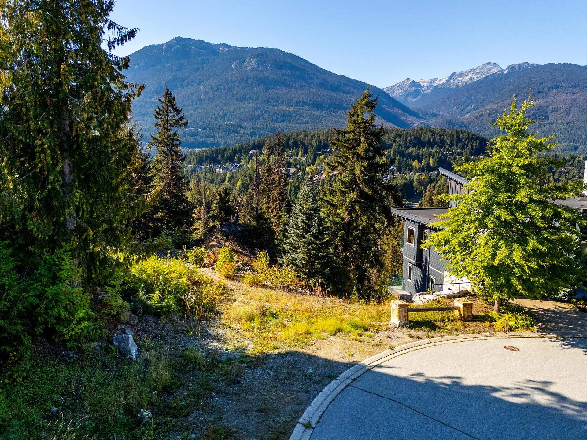 Property at 3853 SUNRIDGE COURT, Whistler, BC