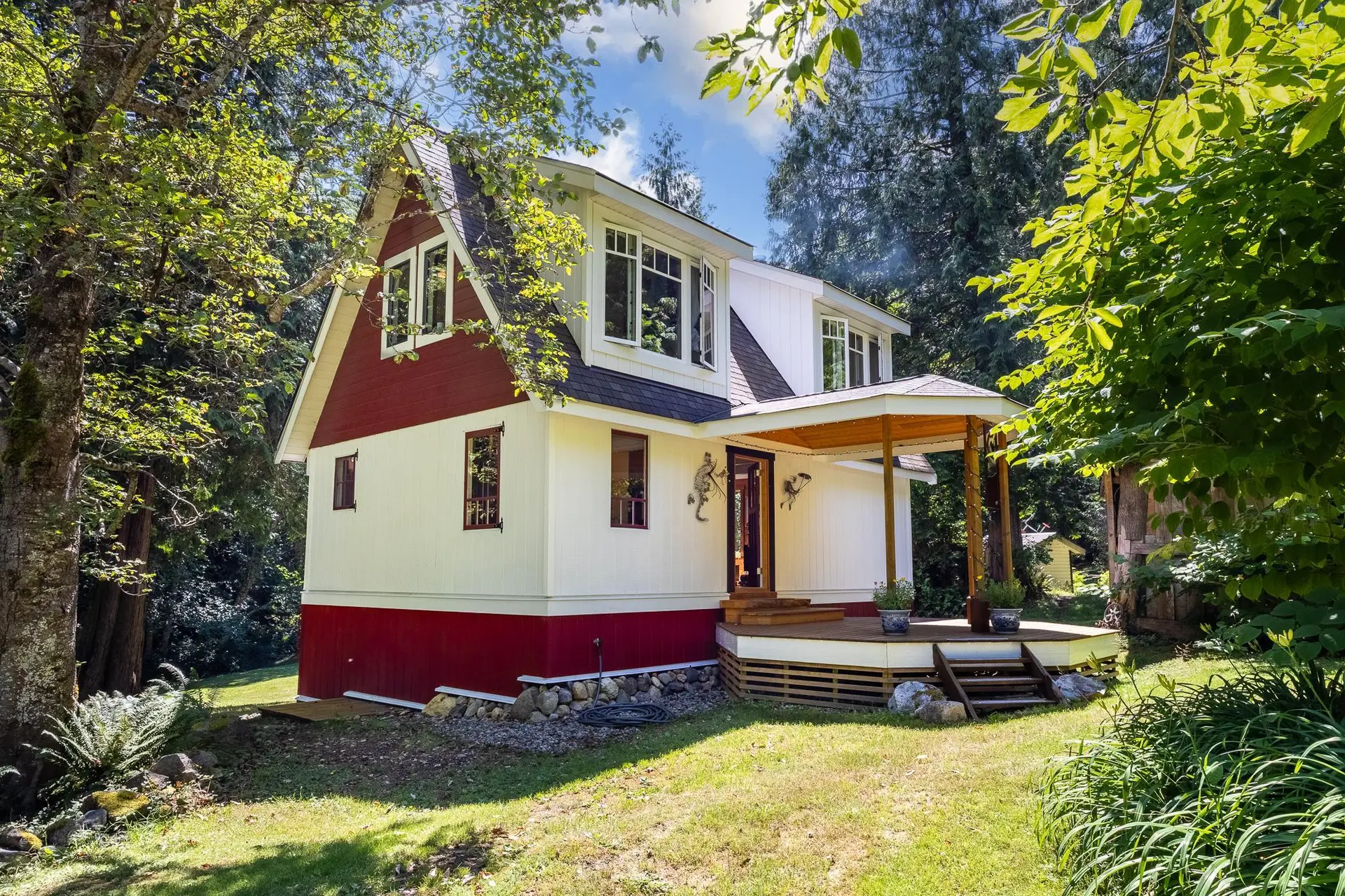 Property at 6121 Golf Course Road, Sechelt, BC