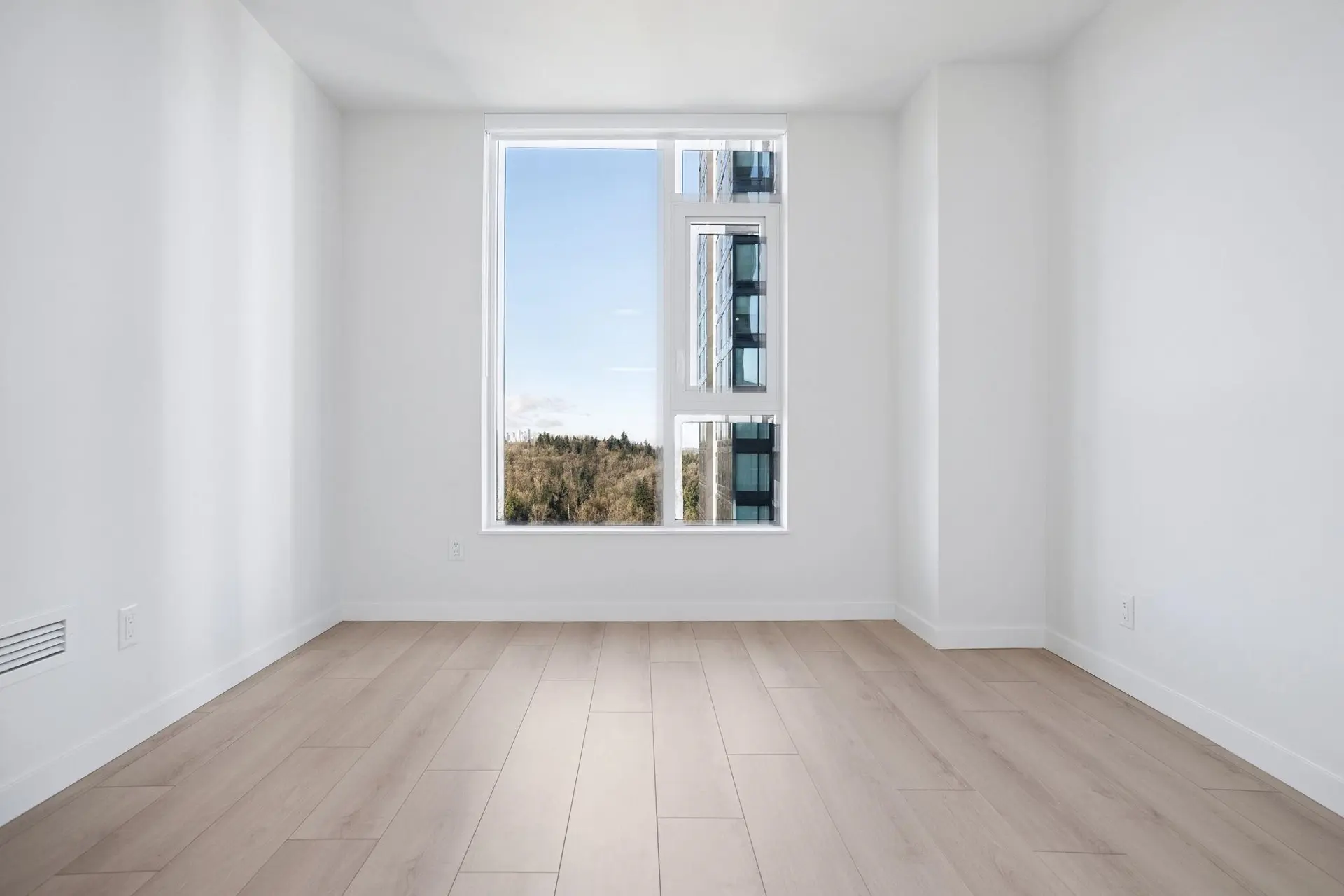 Property at #1506 311 ALDERSON AVENUE, Coquitlam, BC