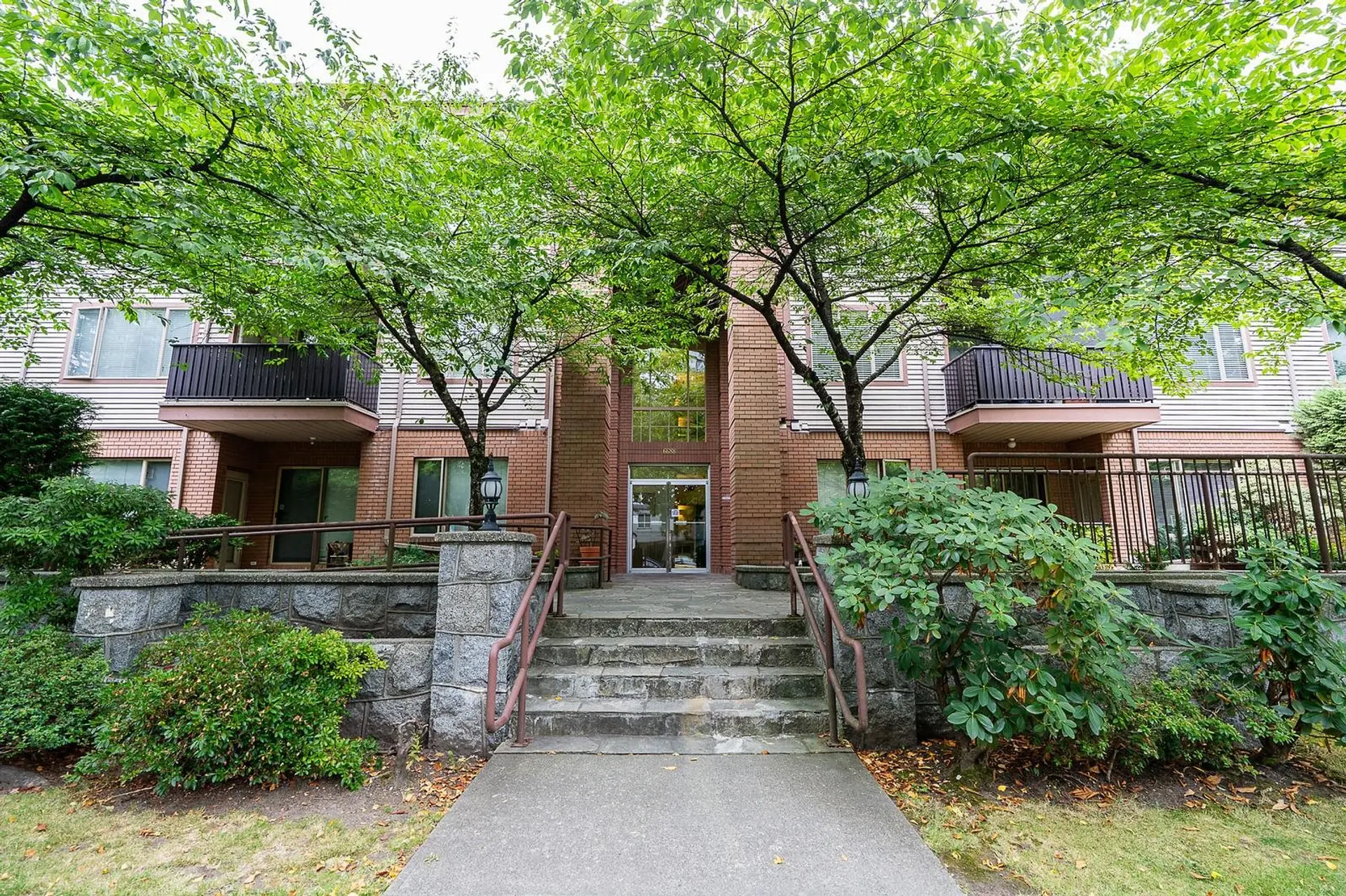 Property at #306 6688 Burlington Avenue, Burnaby, BC