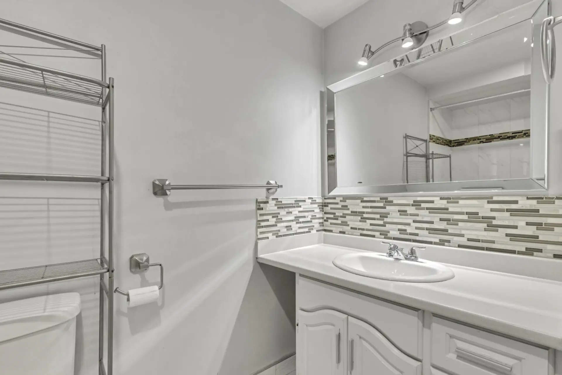 Property at #5 1535 ST. GEORGES AVENUE, North Vancouver, BC