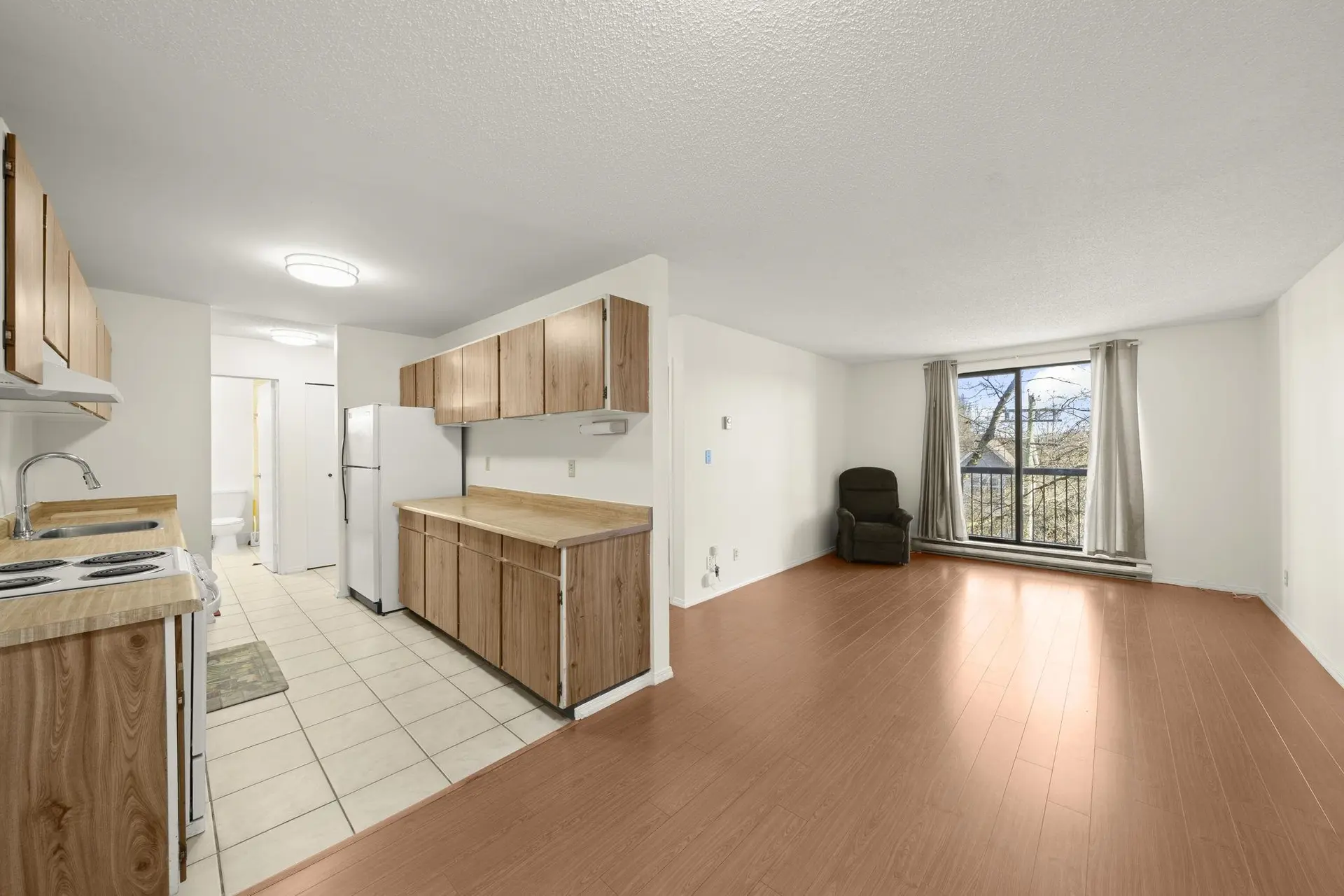 #312 8391 Bennett Road - Image 4