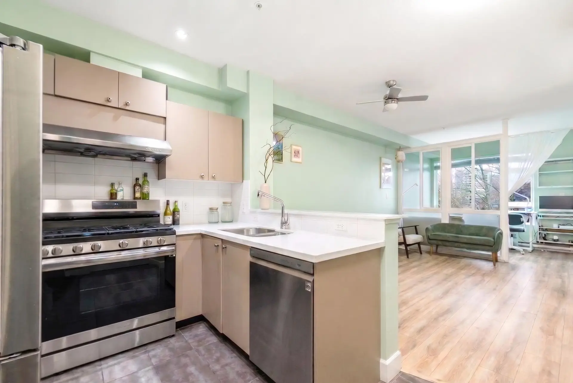 #304 6611 Eckersley Road - Image 5
