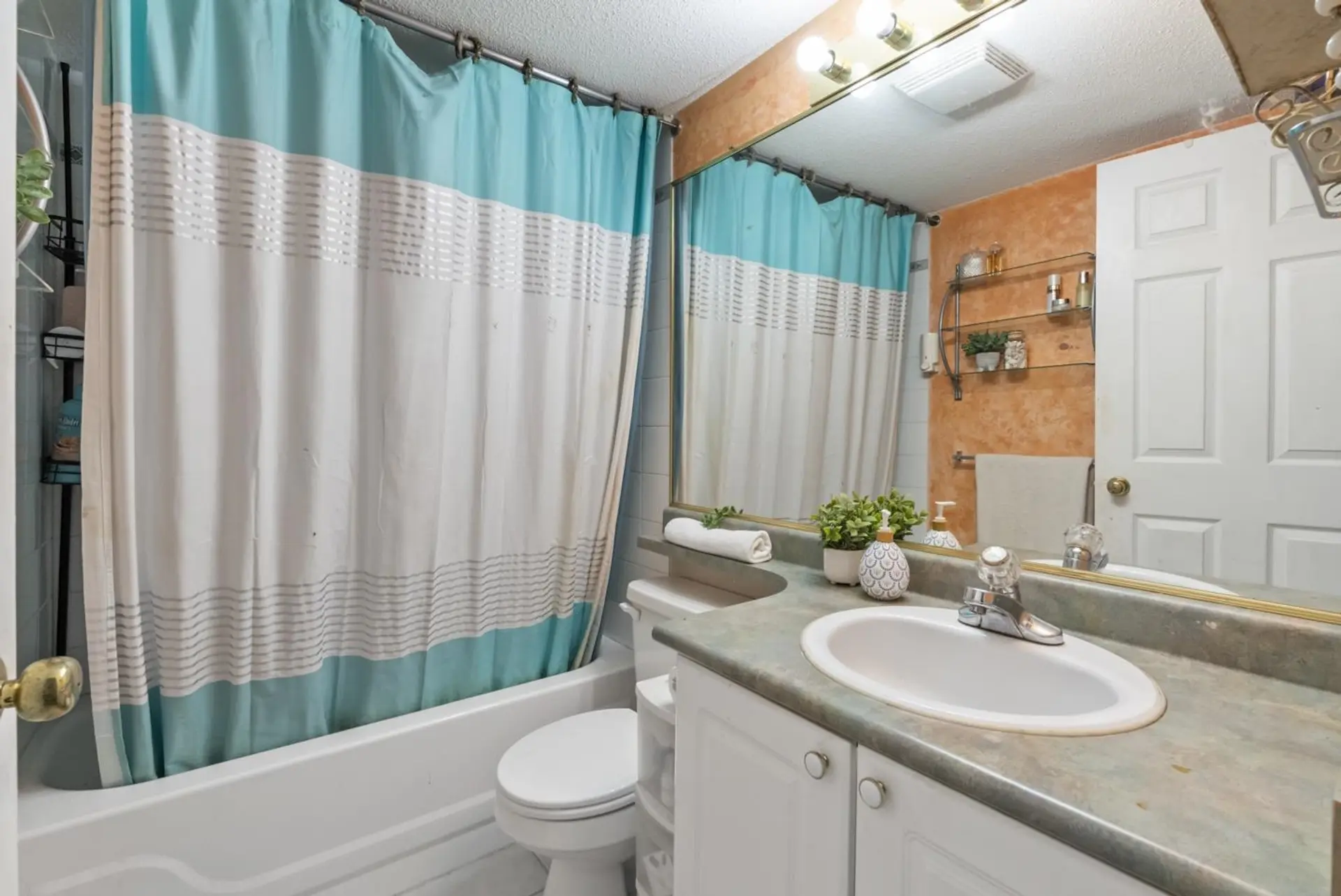 Property at #202 868 KINGSWAY WAY, Vancouver, BC