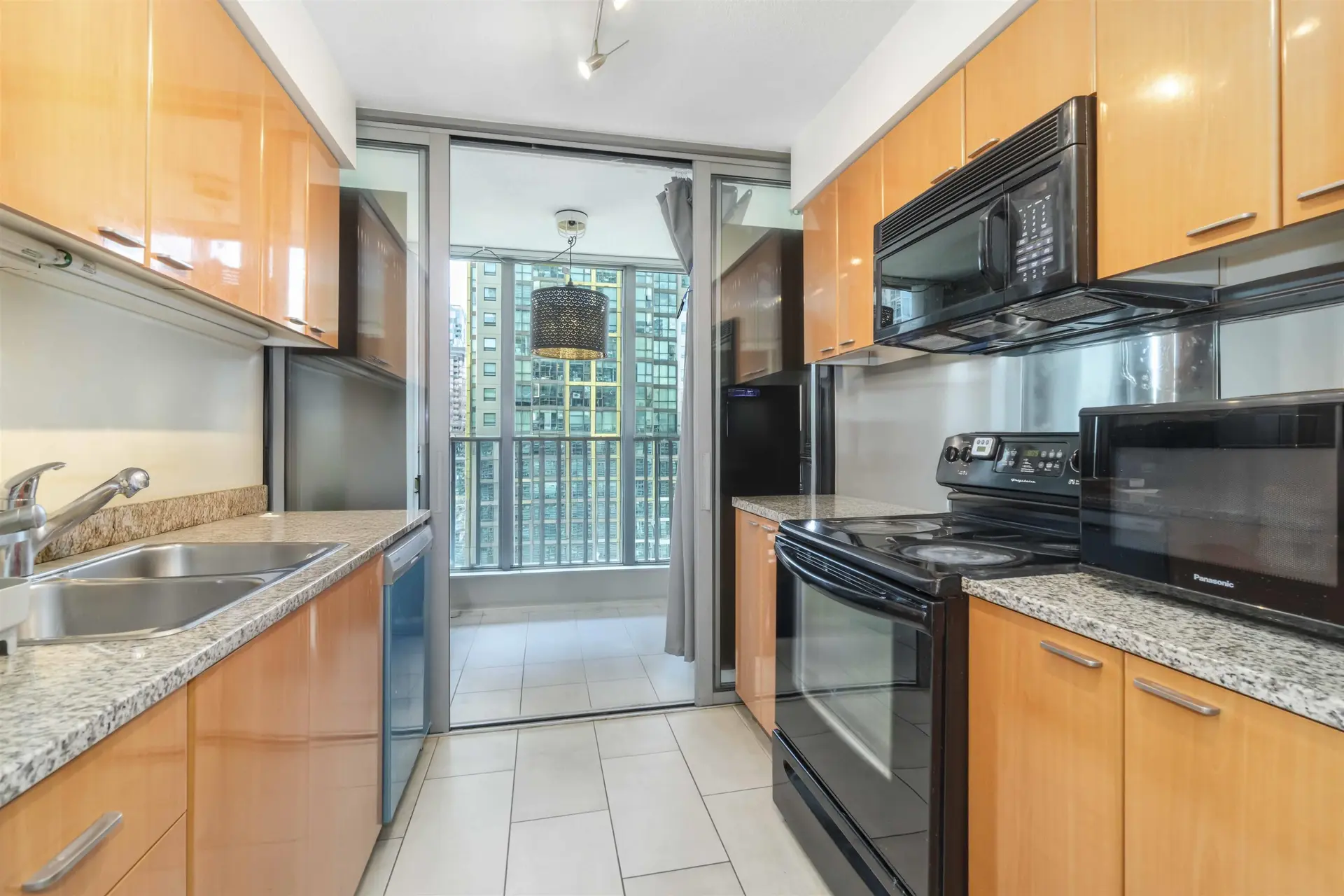 #1408 1288 W Georgia Street - Image 12