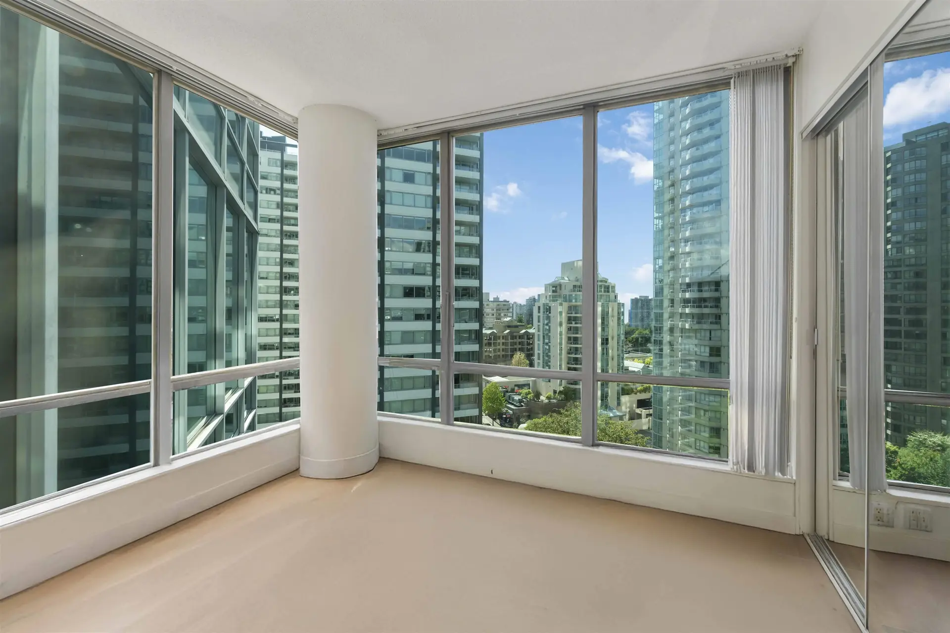 #1408 1288 W Georgia Street - Image 15