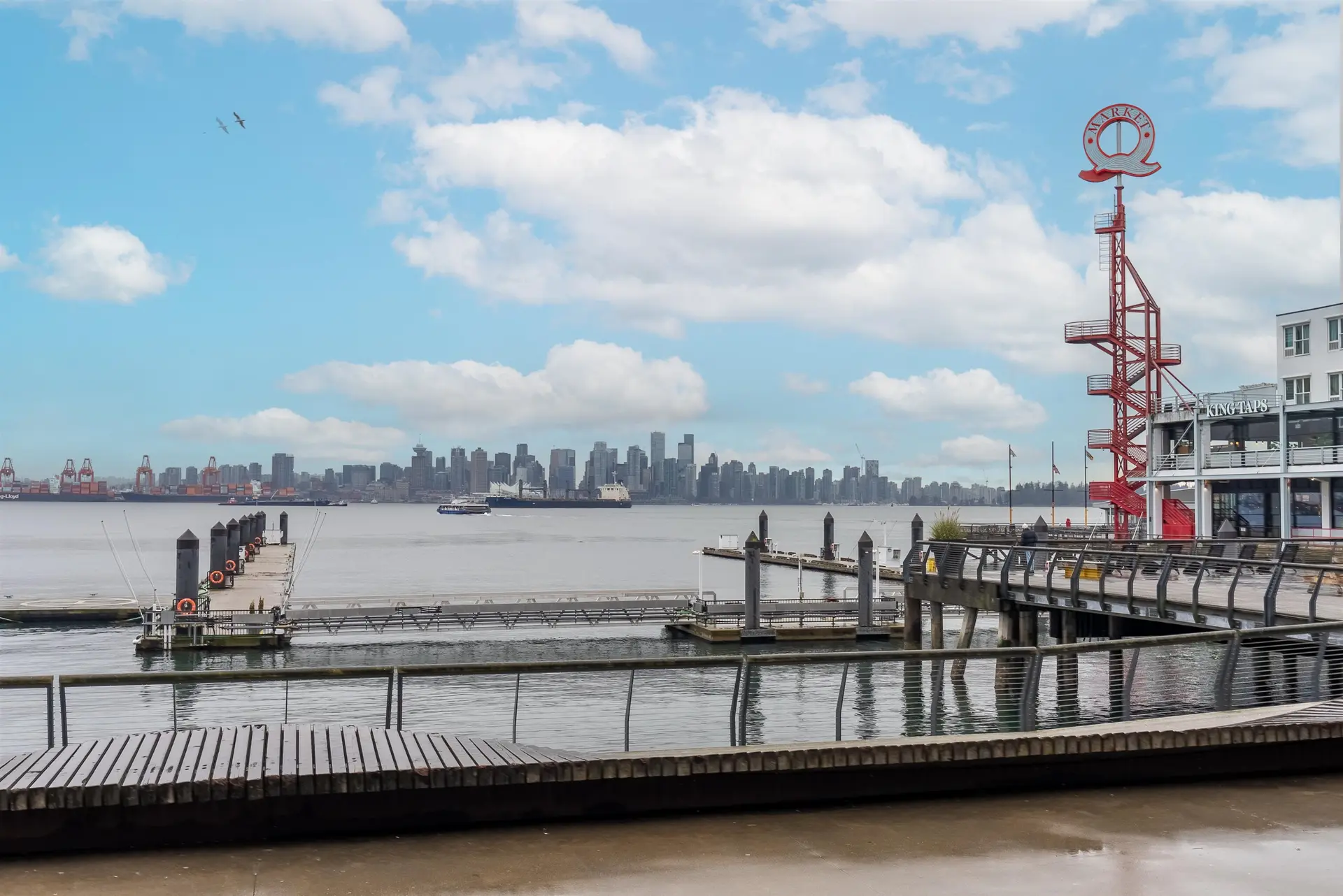 Property at #302 333 E 1ST STREET, North Vancouver, BC