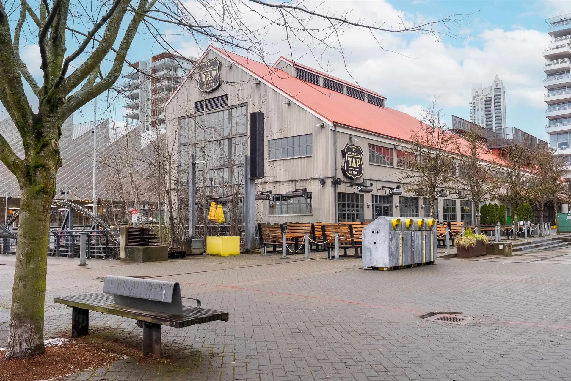 Property at #302 333 E 1ST STREET, North Vancouver, BC