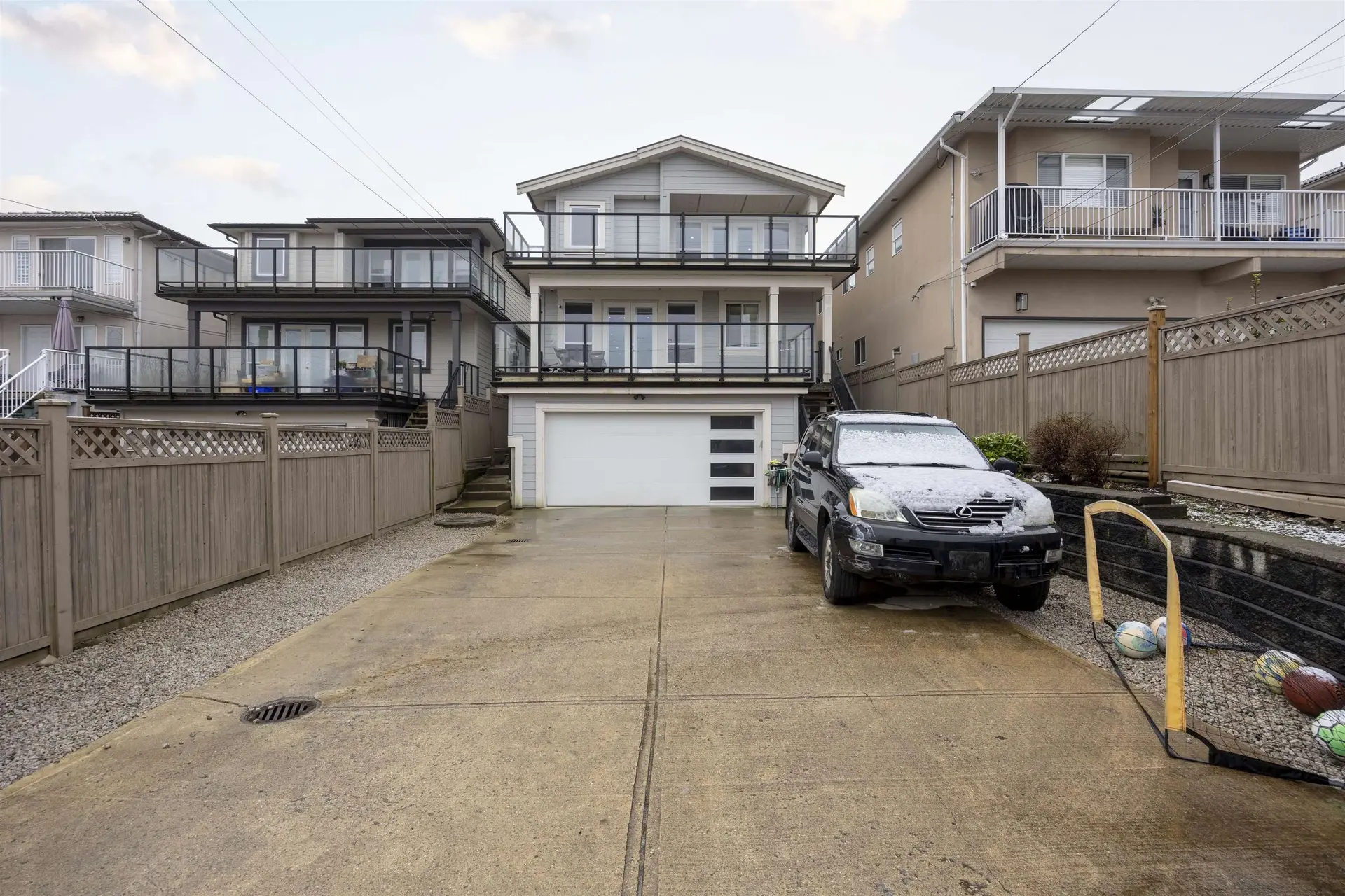 Property at 5097 DOVER STREET, Burnaby, BC