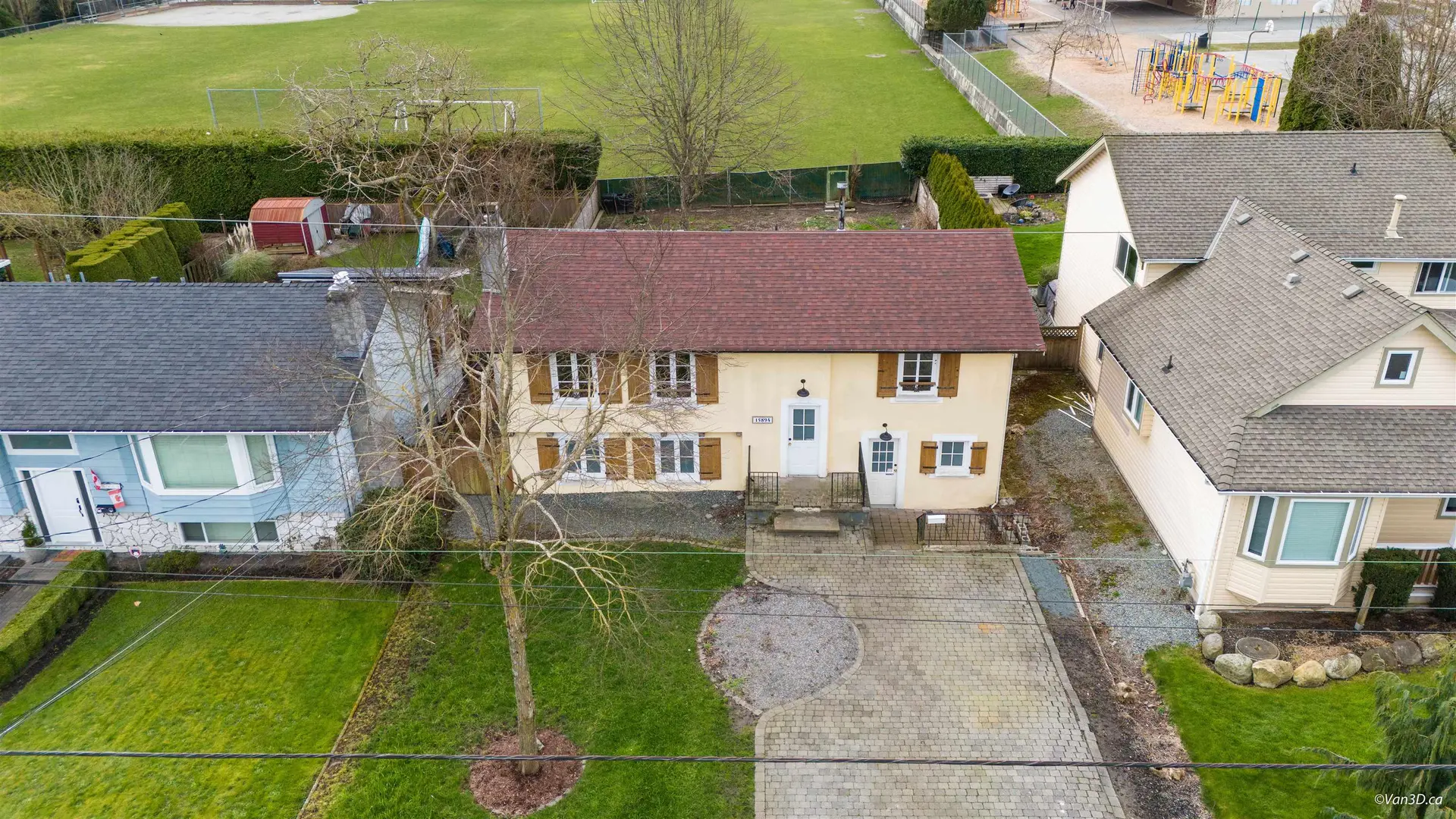 Property at 15894 Thrift Avenue, White Rock, BC