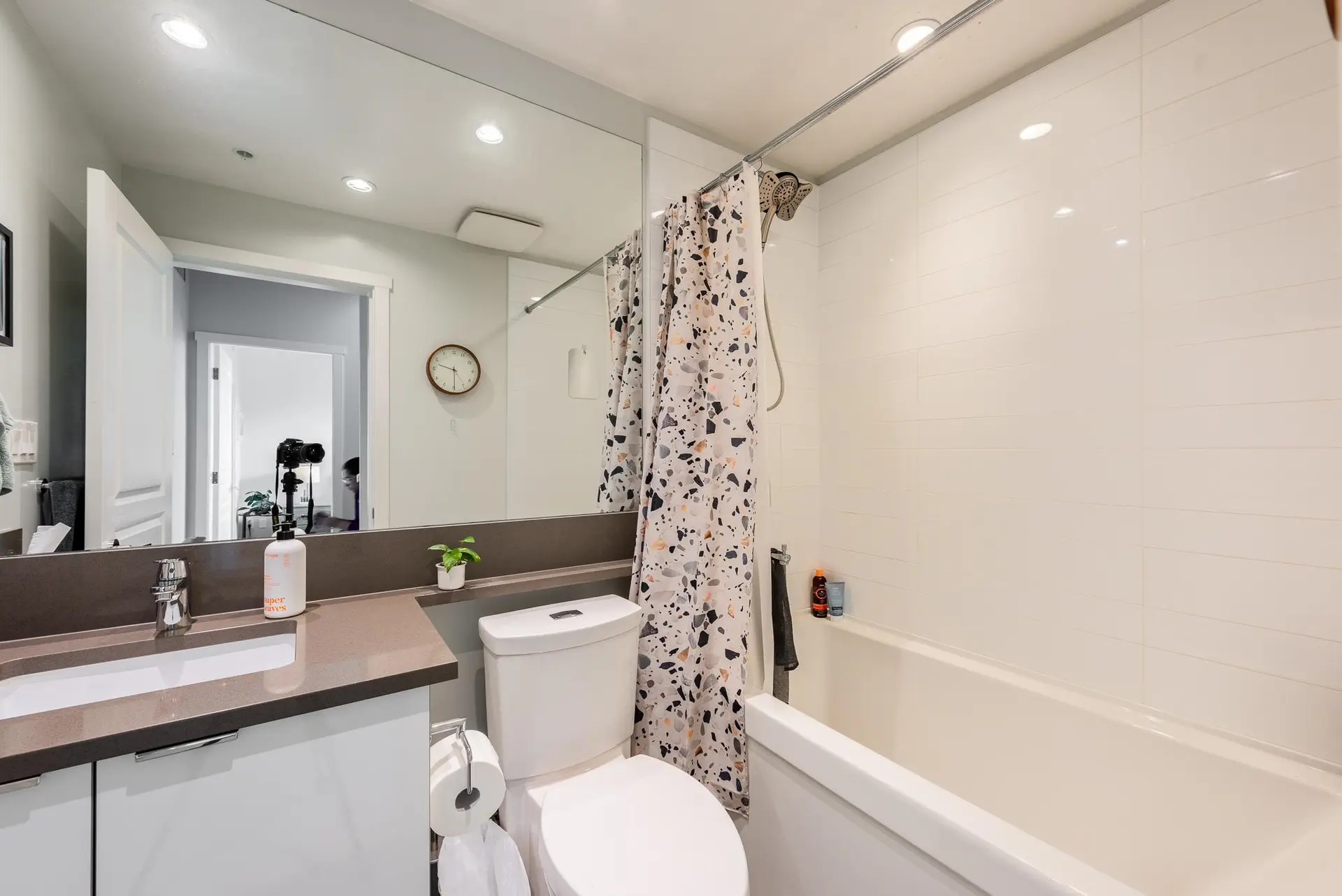 Property at 5822 PATTERSON AVENUE, Burnaby, BC