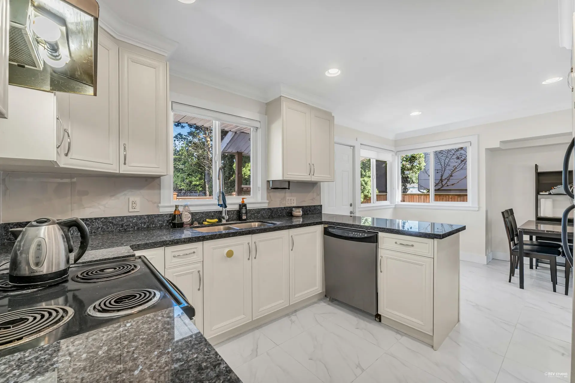 Property at 9708 HARRISON STREET, Chilliwack, BC