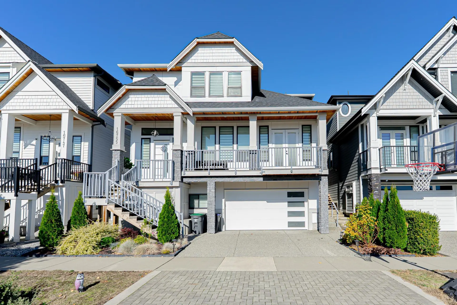Property at 16755 16a Avenue, Surrey, BC