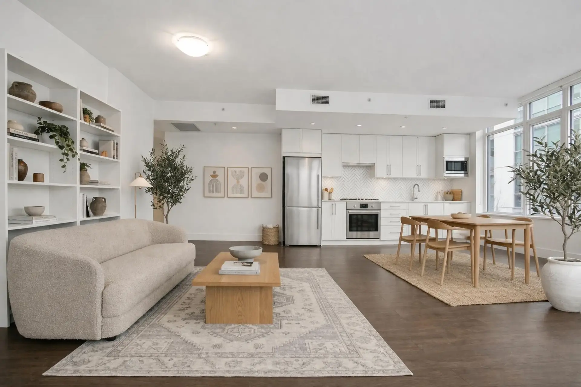 Property at #302 2455 Kingsway, Vancouver, BC