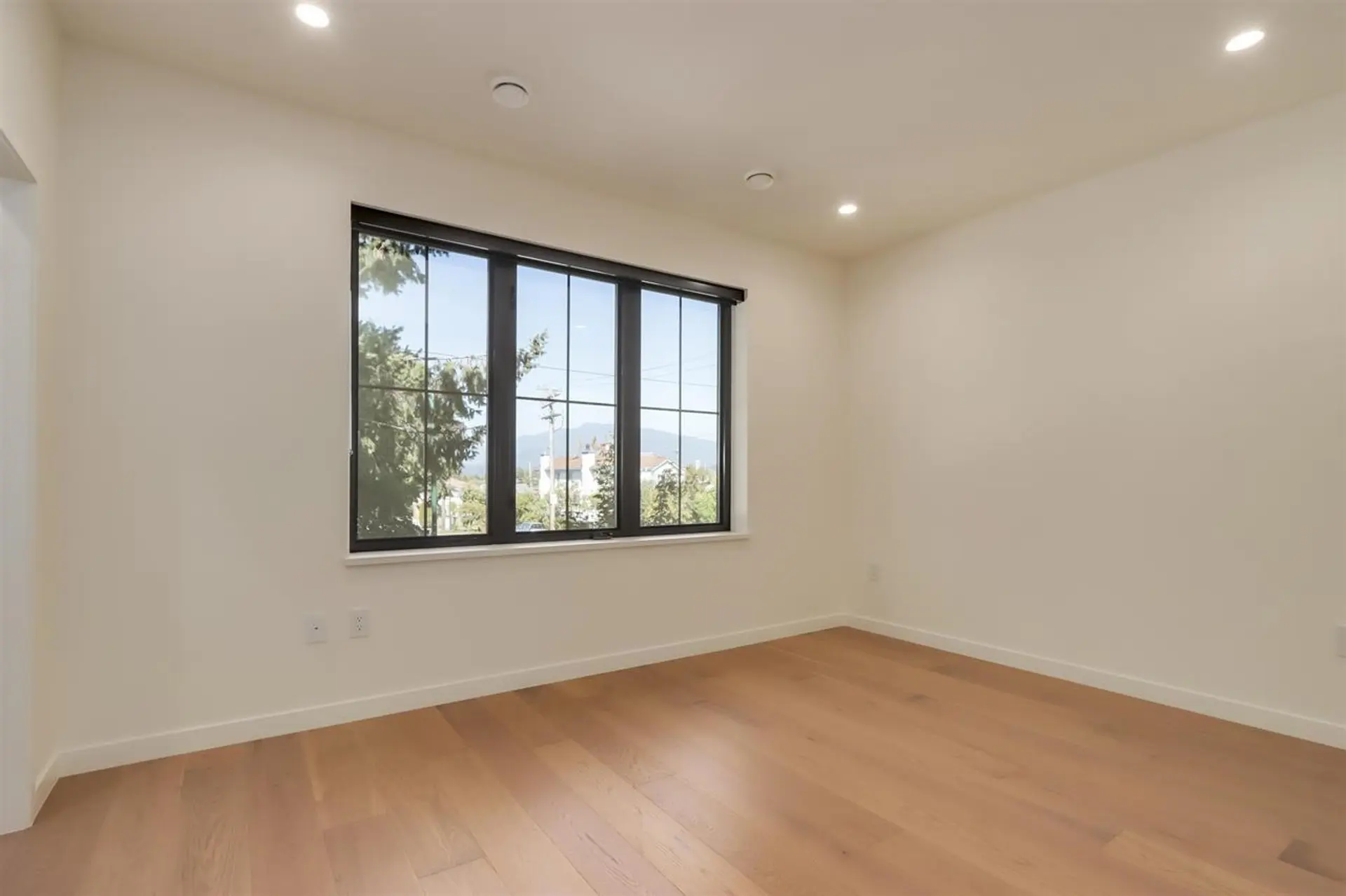 Property at 2698 E 5TH AVENUE, Vancouver, BC