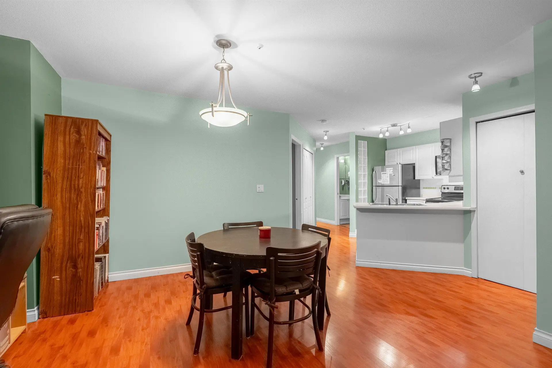 Property at #505 1032 QUEENS AVENUE, New Westminster, BC