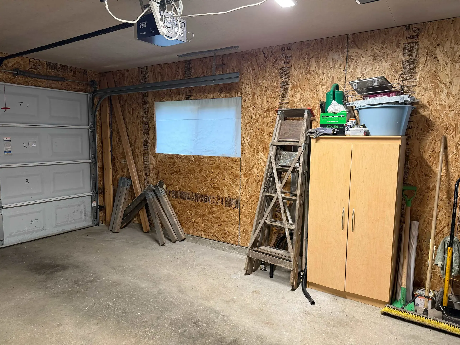 Property at 811 REED ROAD, Gibsons, BC