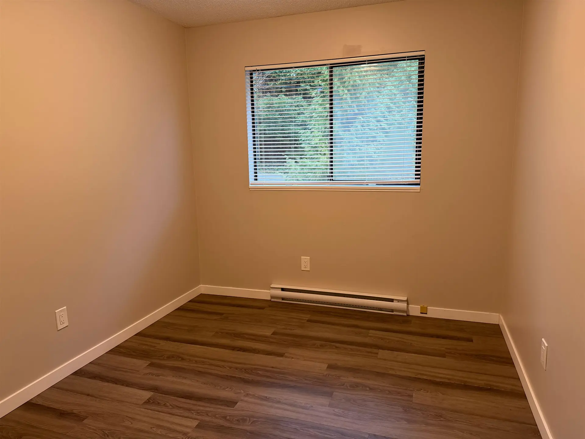 Property at 811 REED ROAD, Gibsons, BC