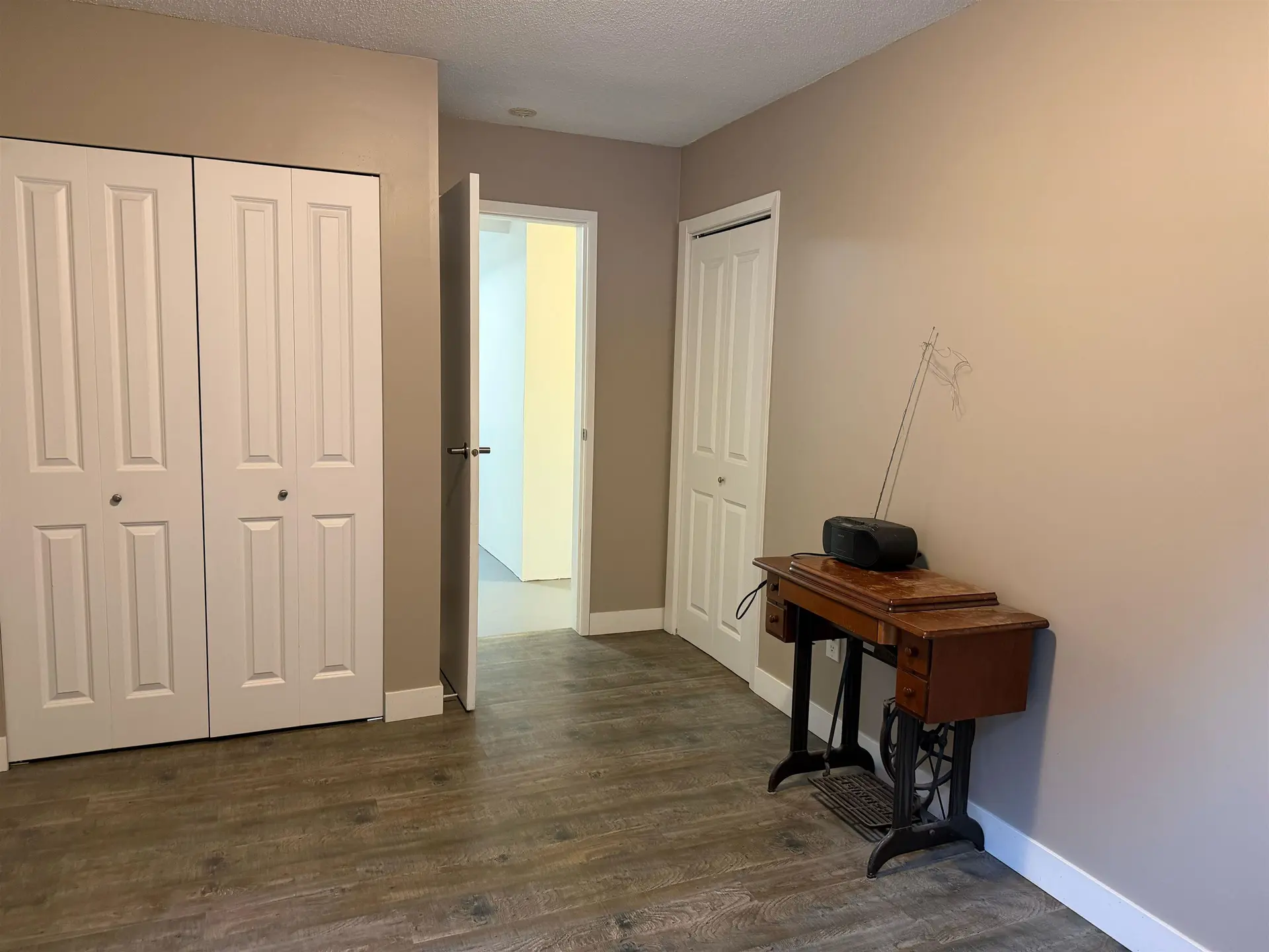 Property at 811 REED ROAD, Gibsons, BC