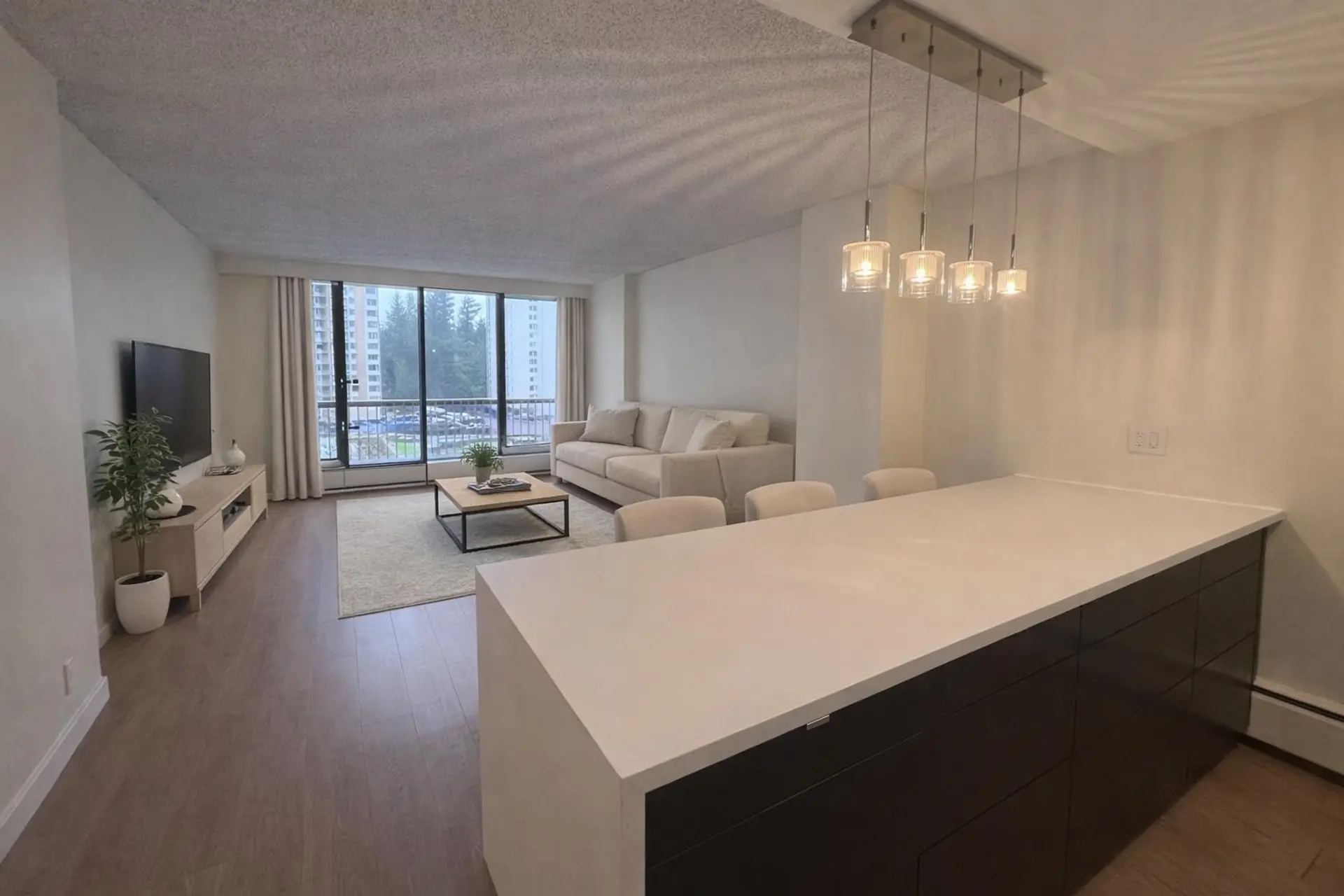 Property at #609 2016 FULLERTON AVENUE, North Vancouver, BC