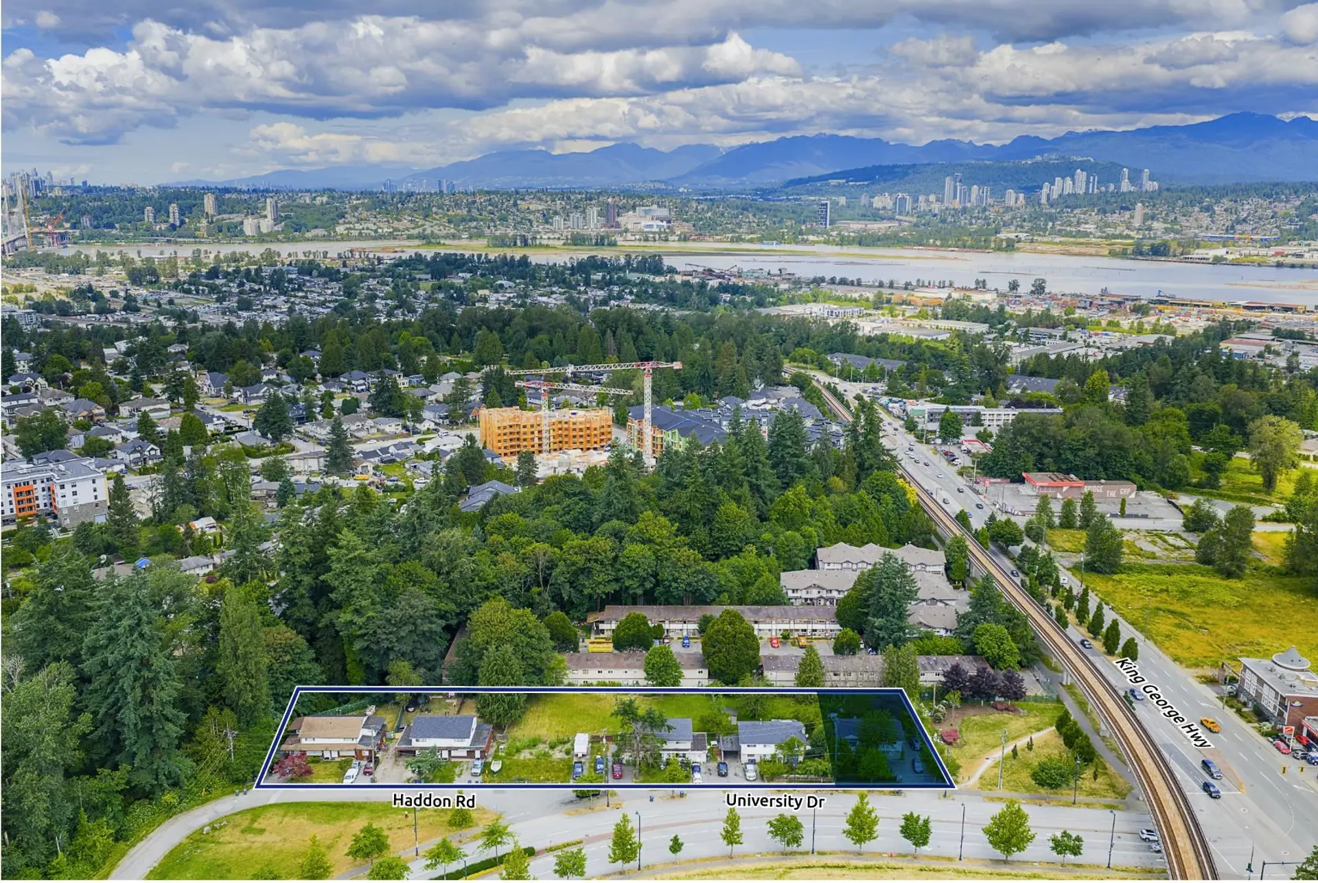 Property at 10977 UNIVERSITY DRIVE, Surrey, BC