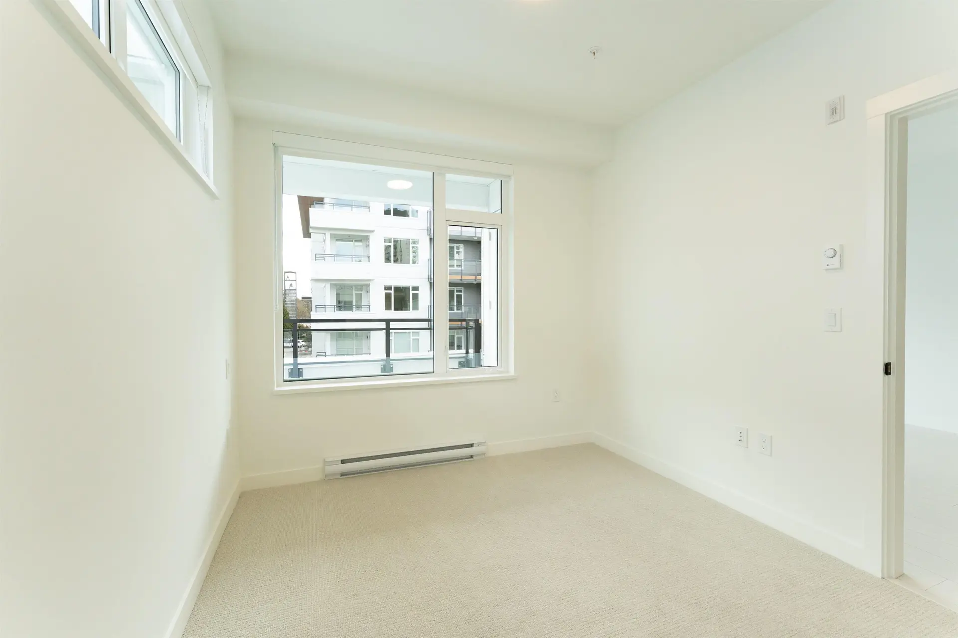 Property at #512 10466 138A STREET, Surrey, BC